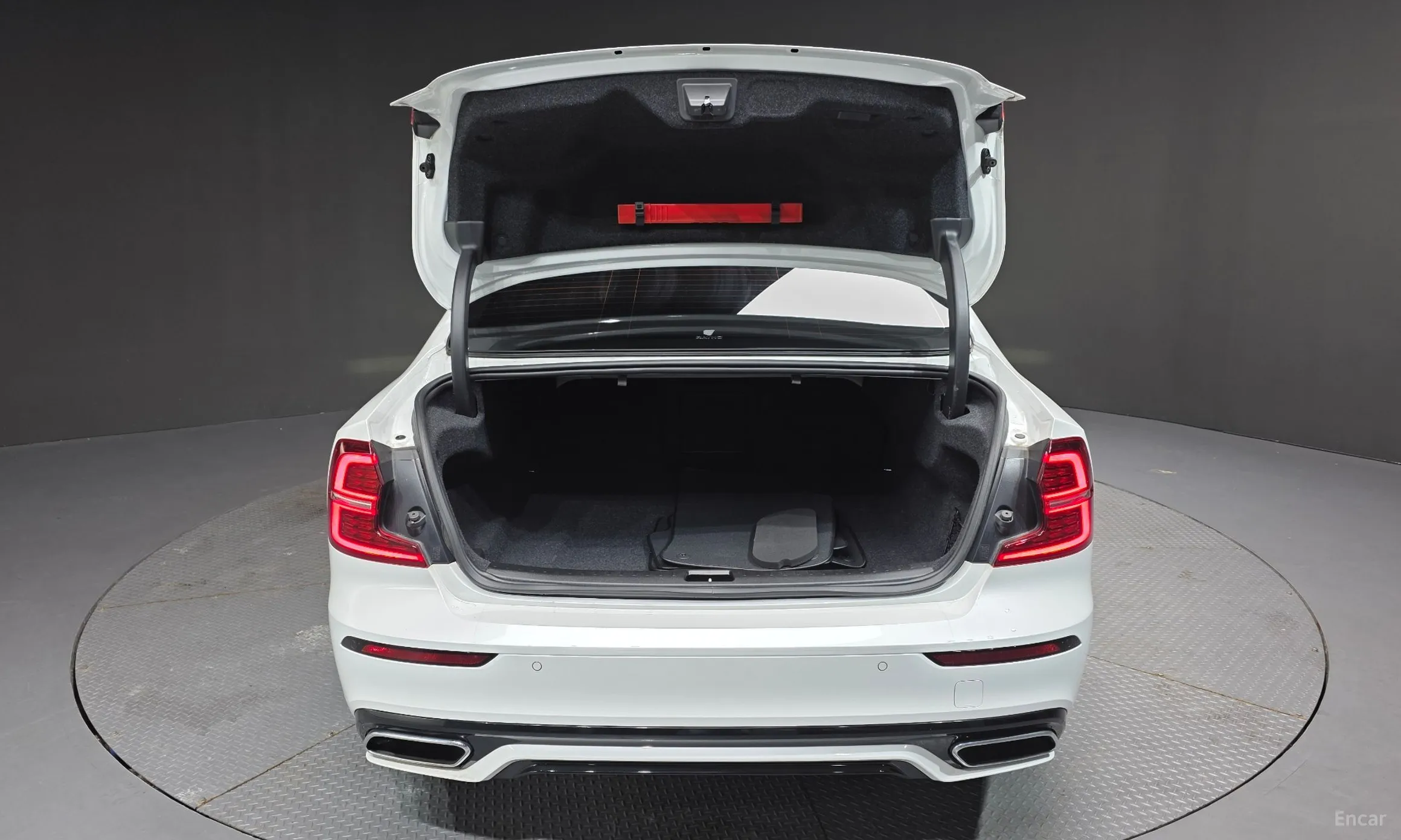 Volvo S60 3rd Generation превью 20