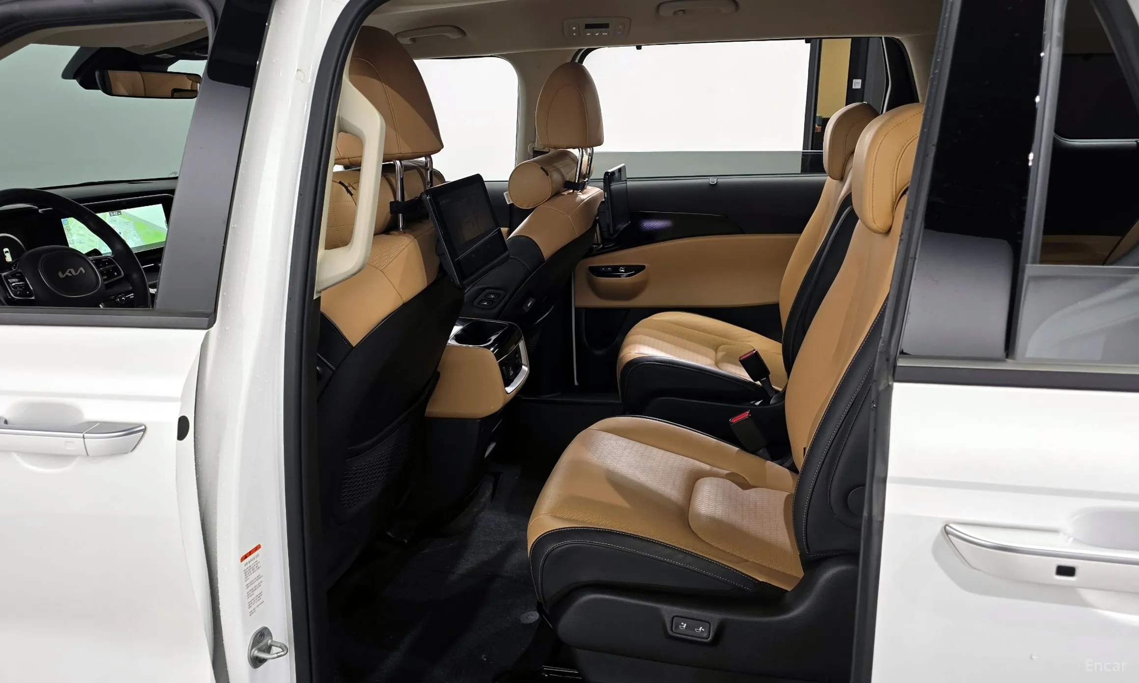 Kia Carnival Gen 4 превью 11