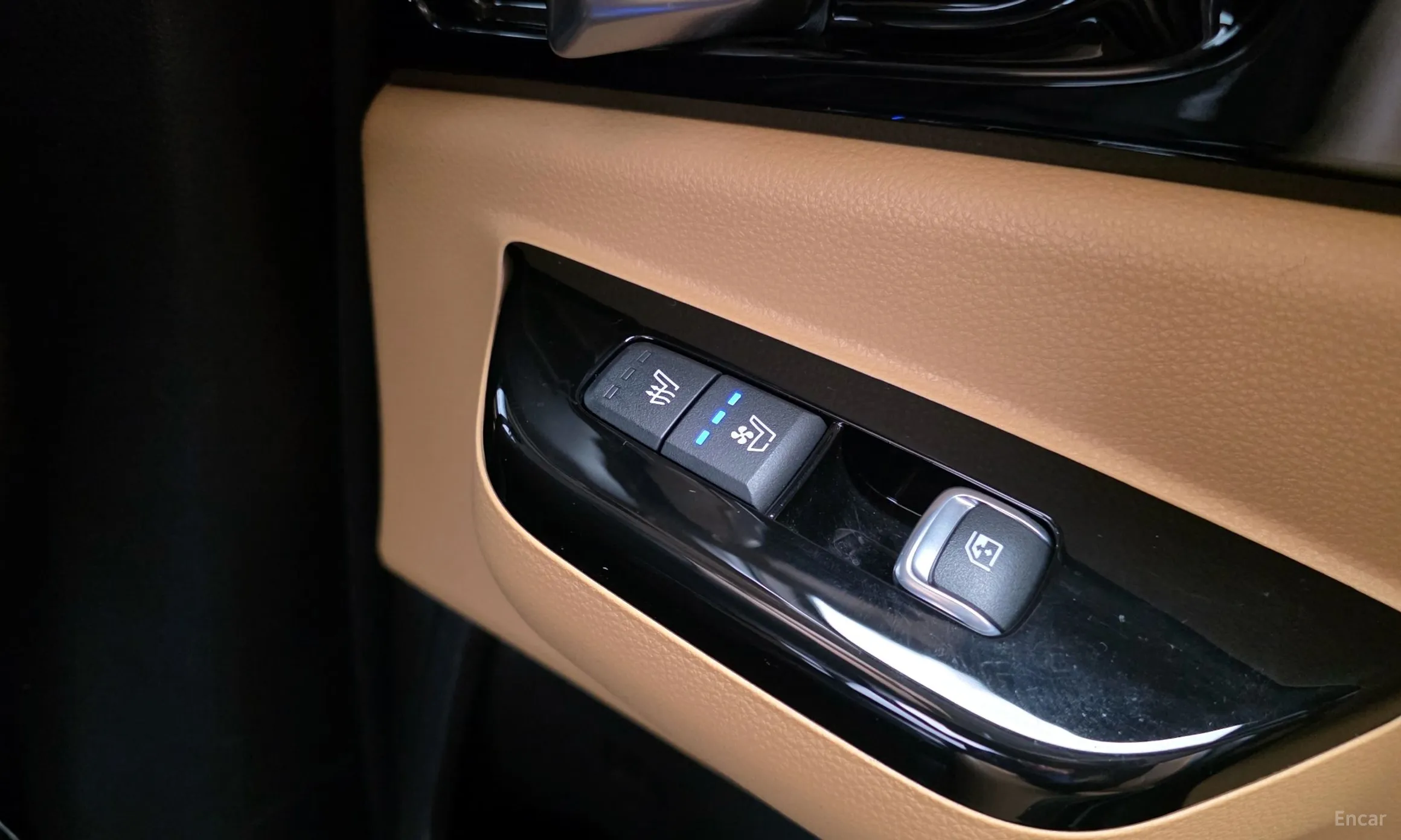 Kia Carnival Gen 4 превью 18