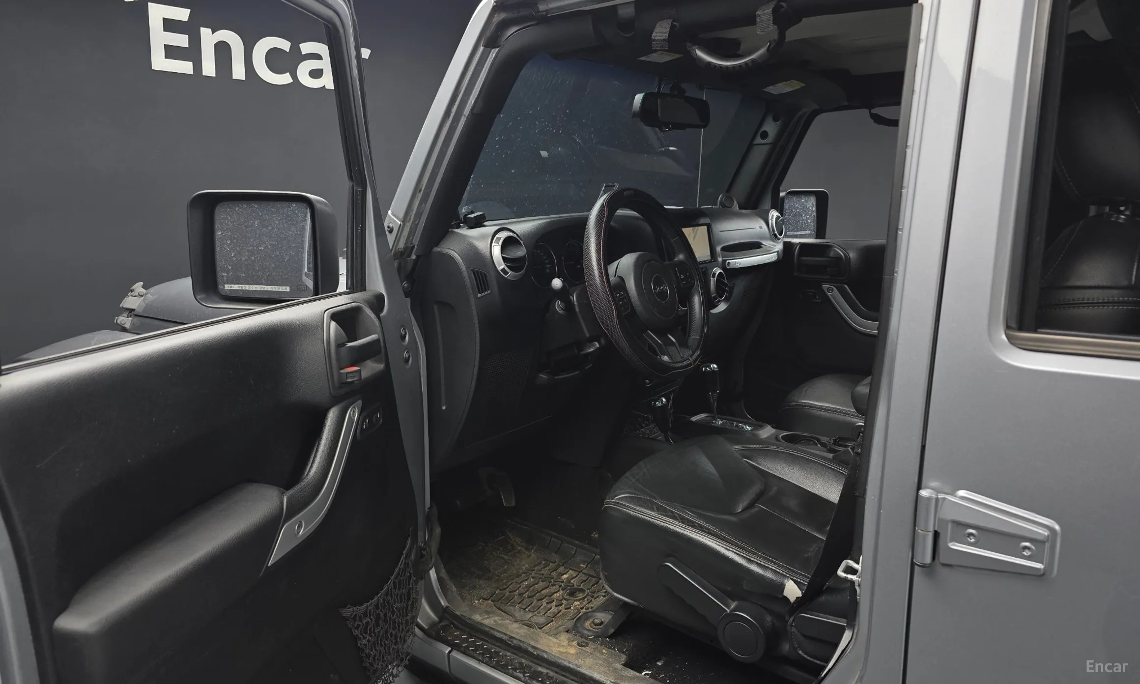 Jeep Wrangler (JK) превью 10