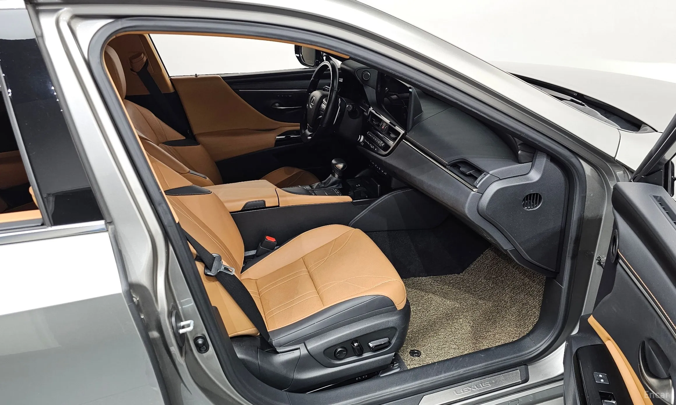 Lexus ES300h 7th Generation превью 11