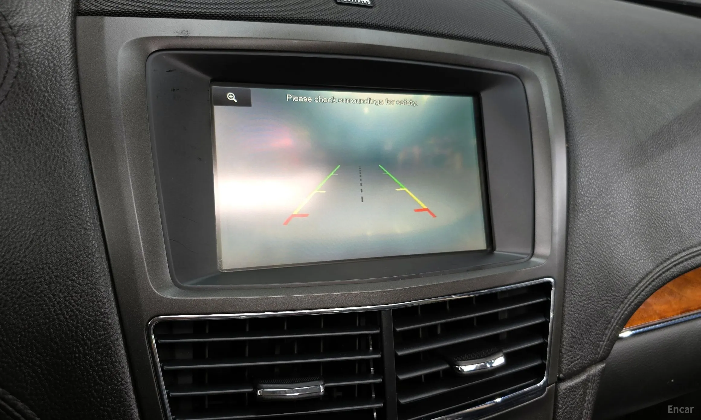 Lincoln MKT превью 15