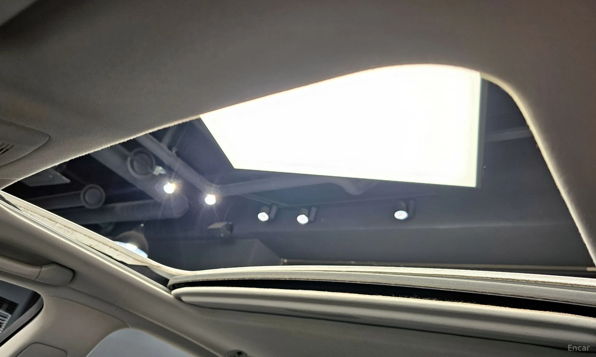 Lexus IS250 превью 16