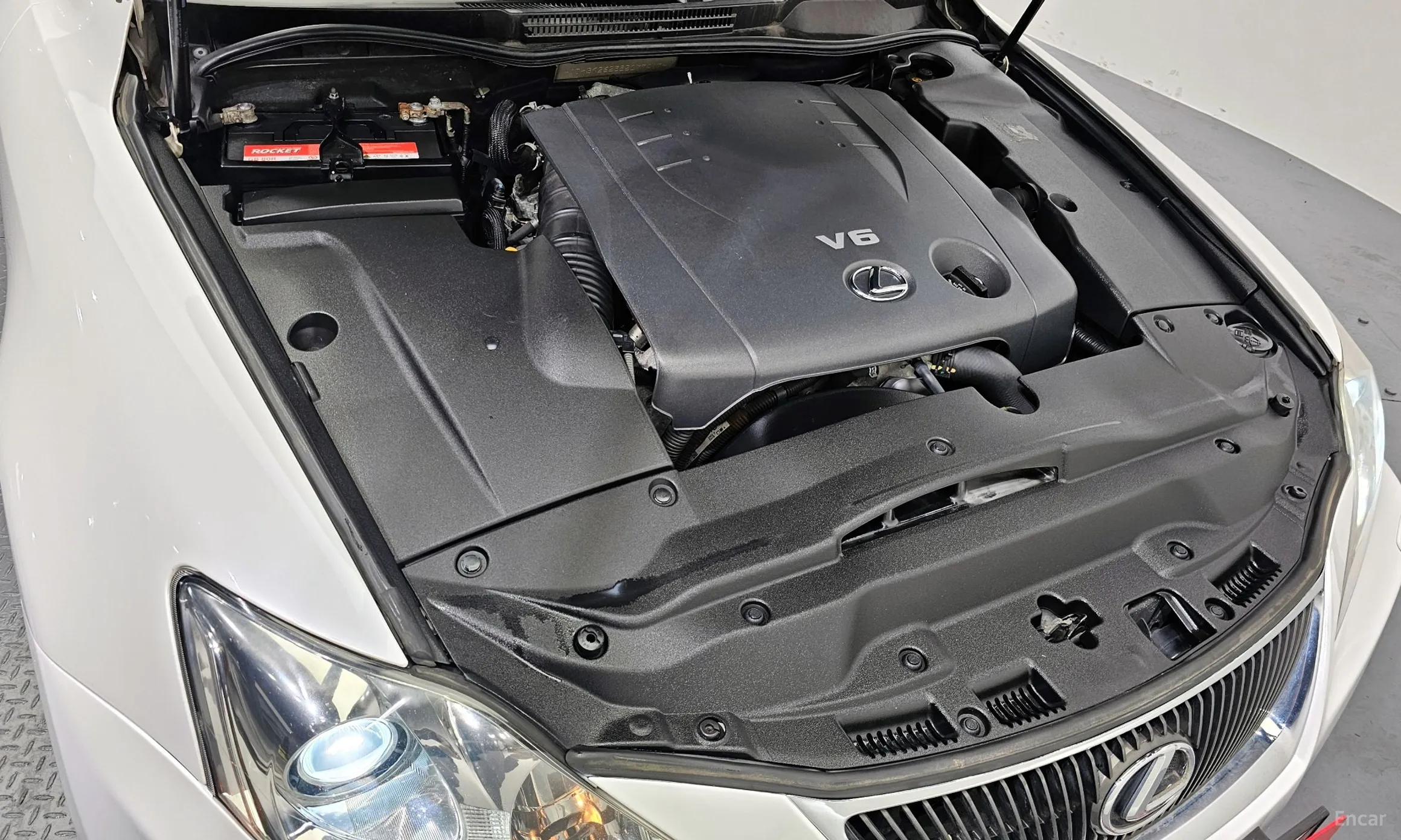 Lexus IS250 превью 6