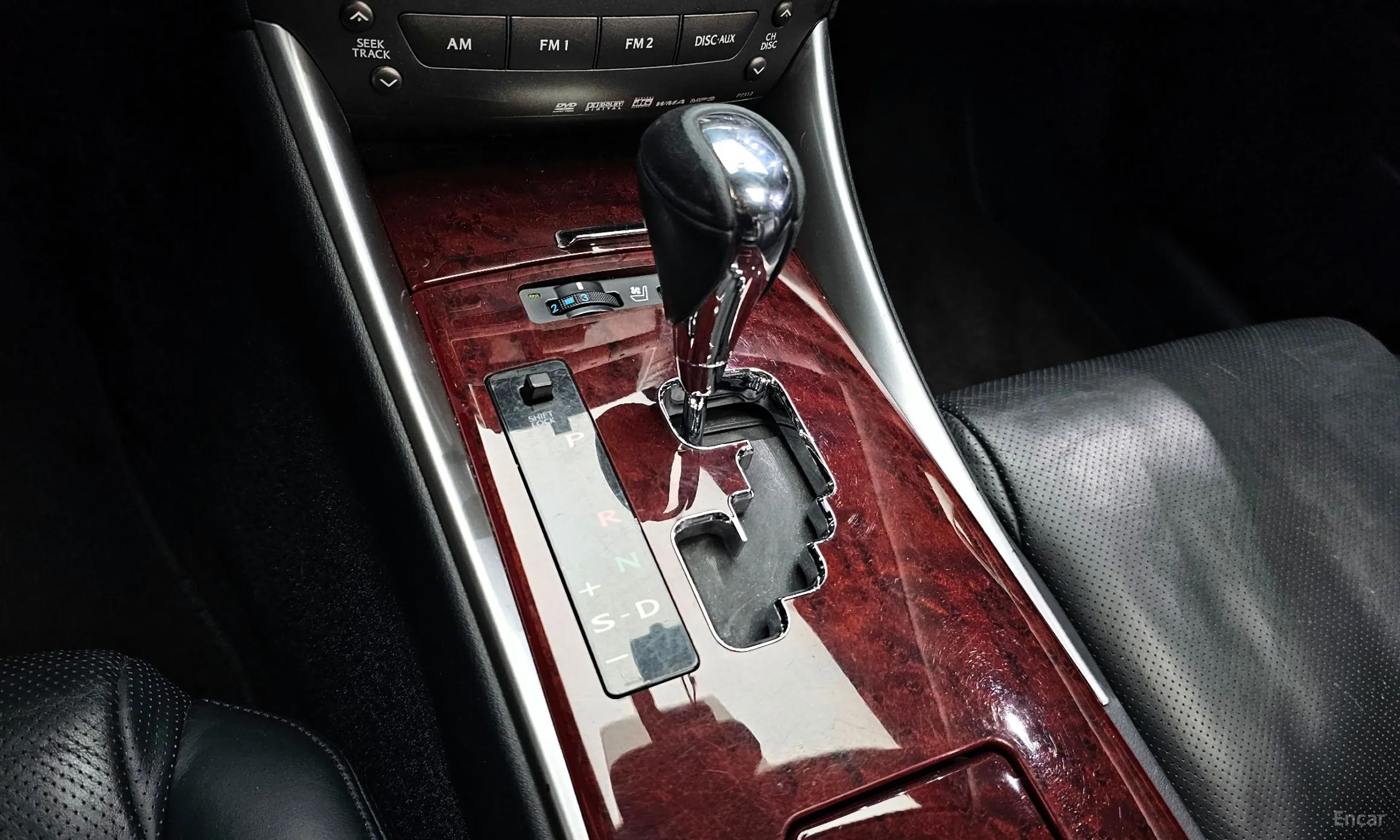 Lexus IS250 превью 9