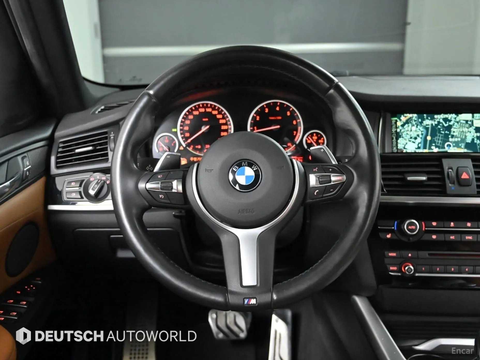 BMW X4 (F26) превью 13