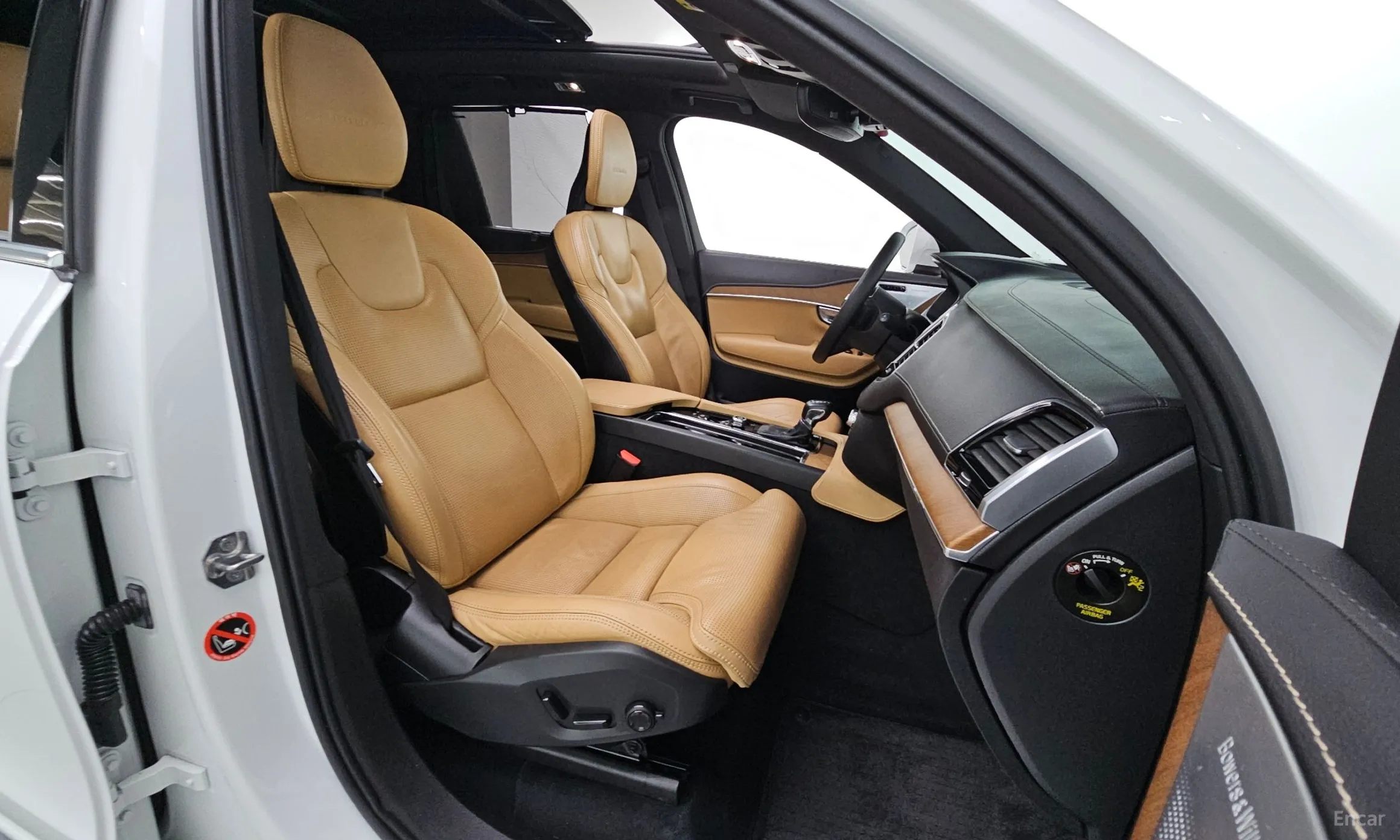 Volvo XC90 Gen 2 превью 11