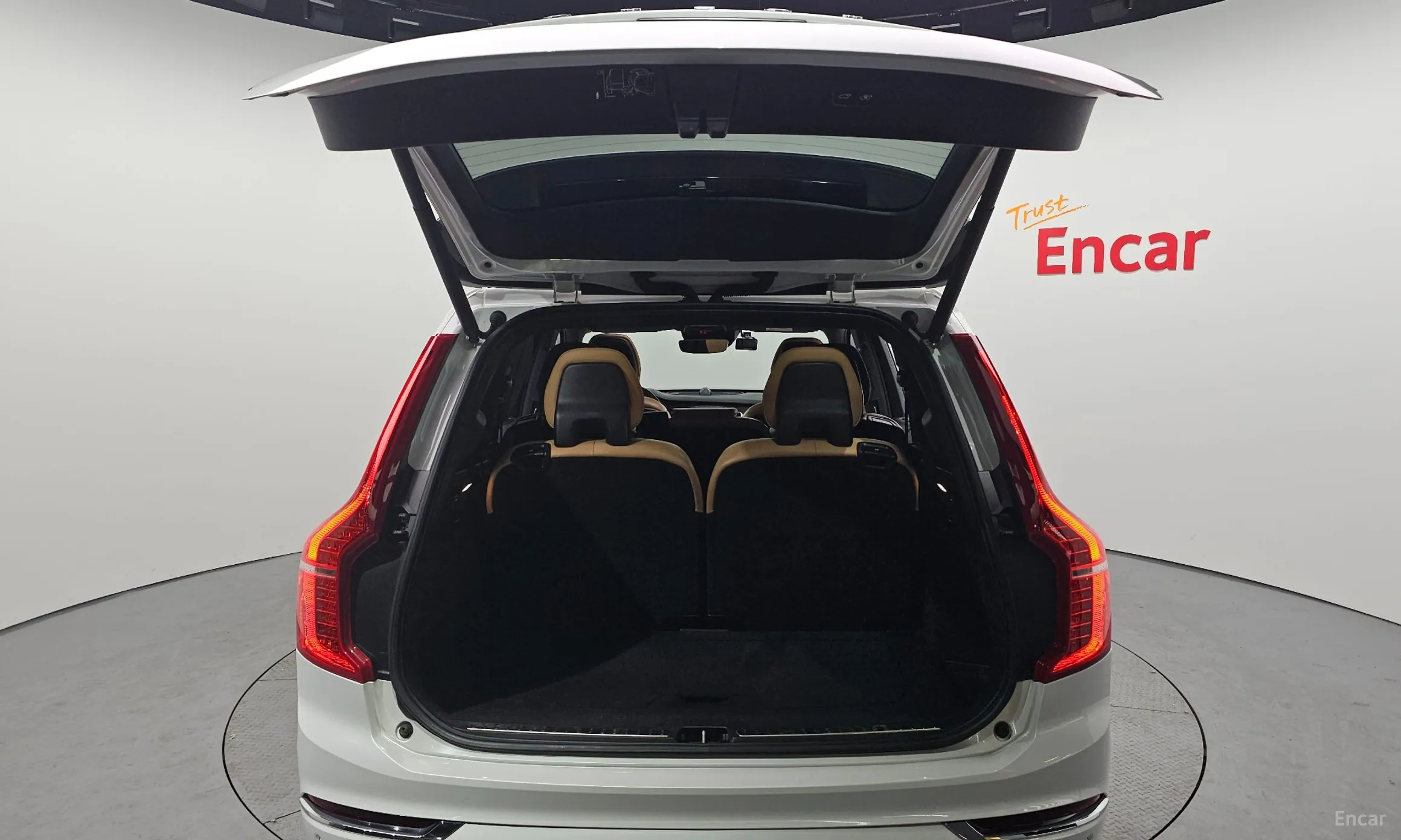 Volvo XC90 Gen 2 превью 20