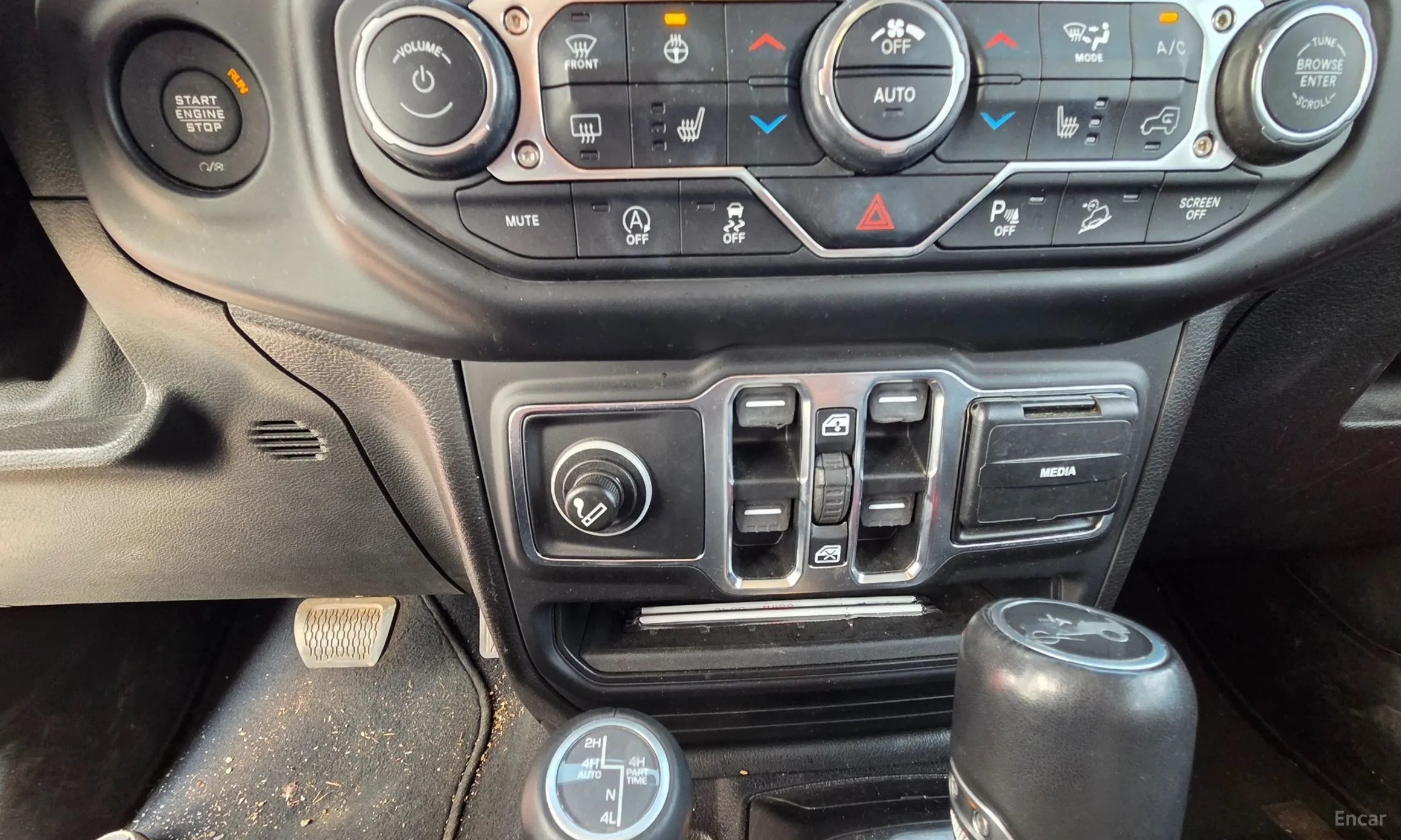 Jeep Wrangler (JL) превью 13