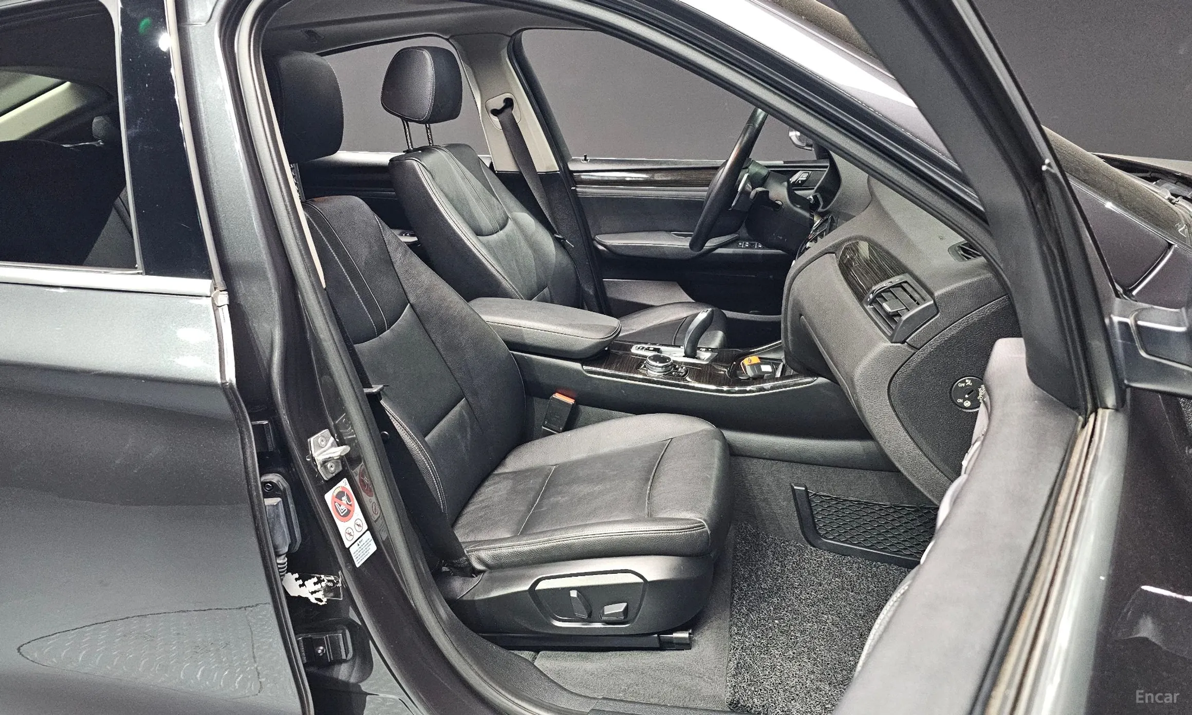 BMW X4 (F26) превью 10