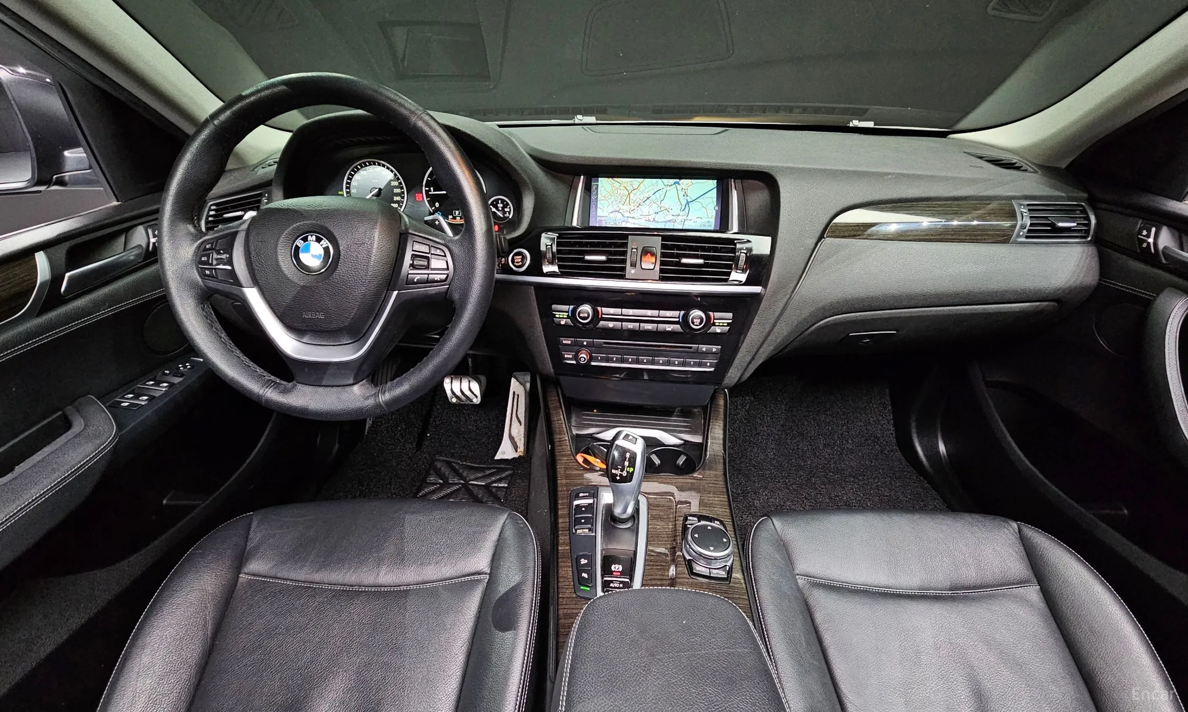 BMW X4 (F26) превью 7