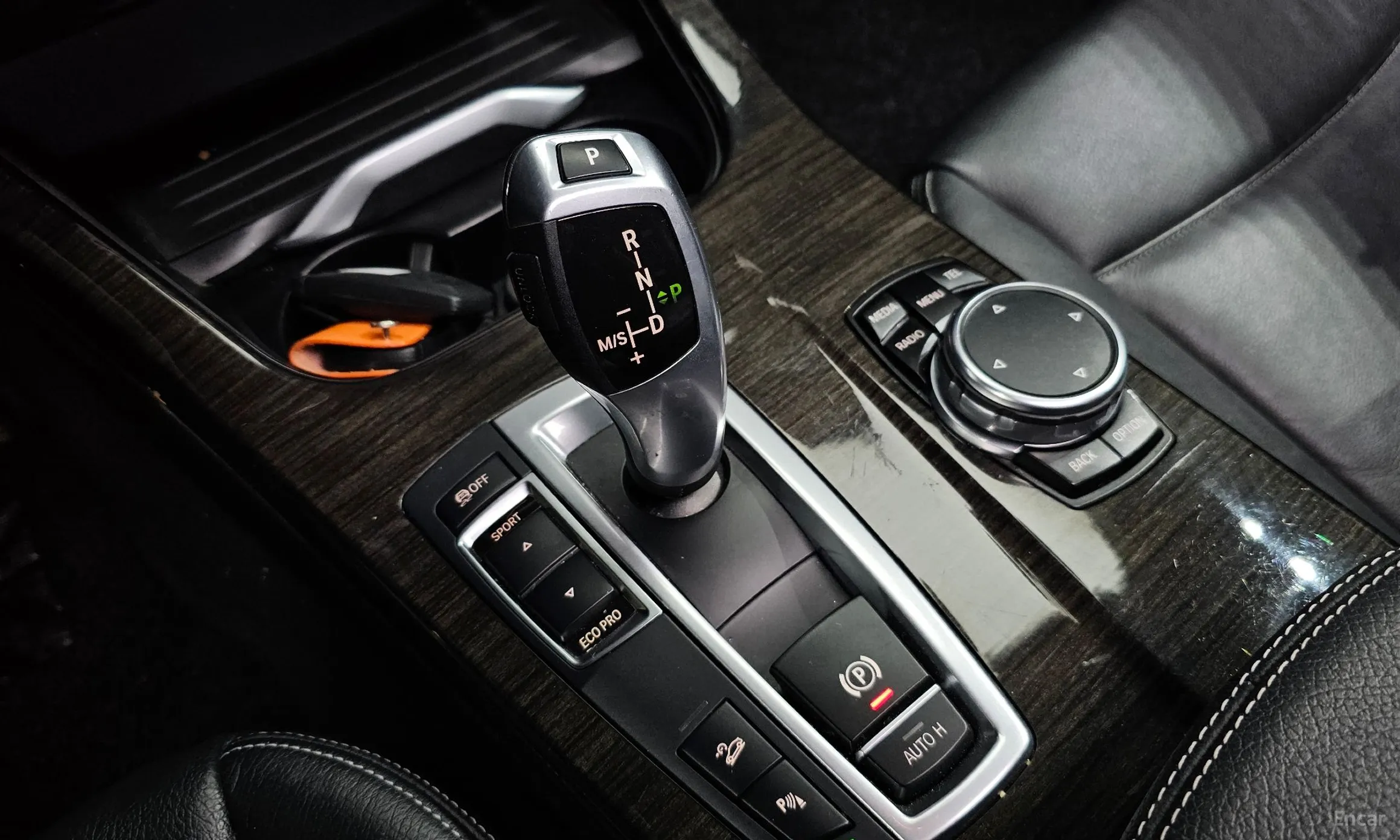 BMW X4 (F26) превью 9