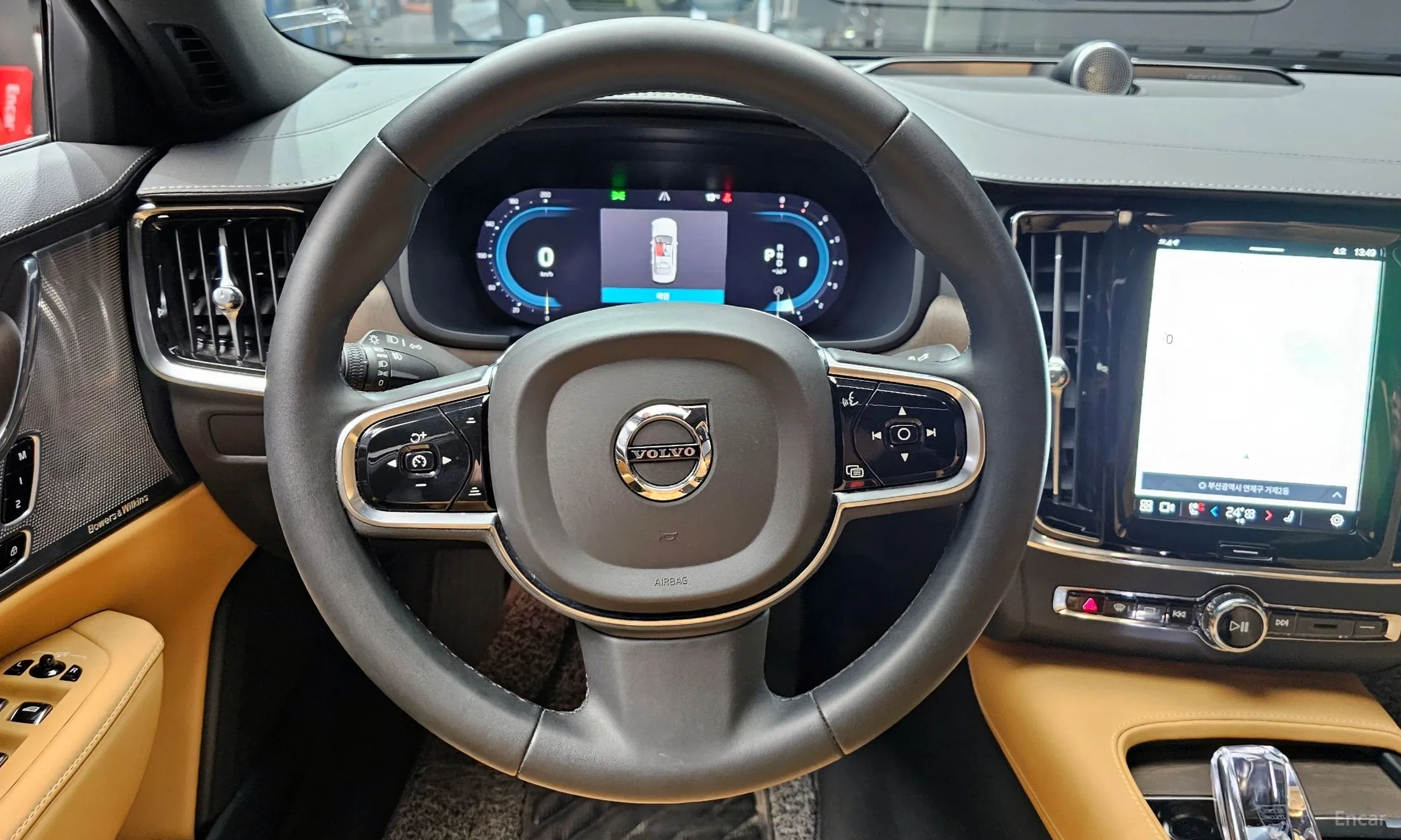 Volvo S90 превью 13