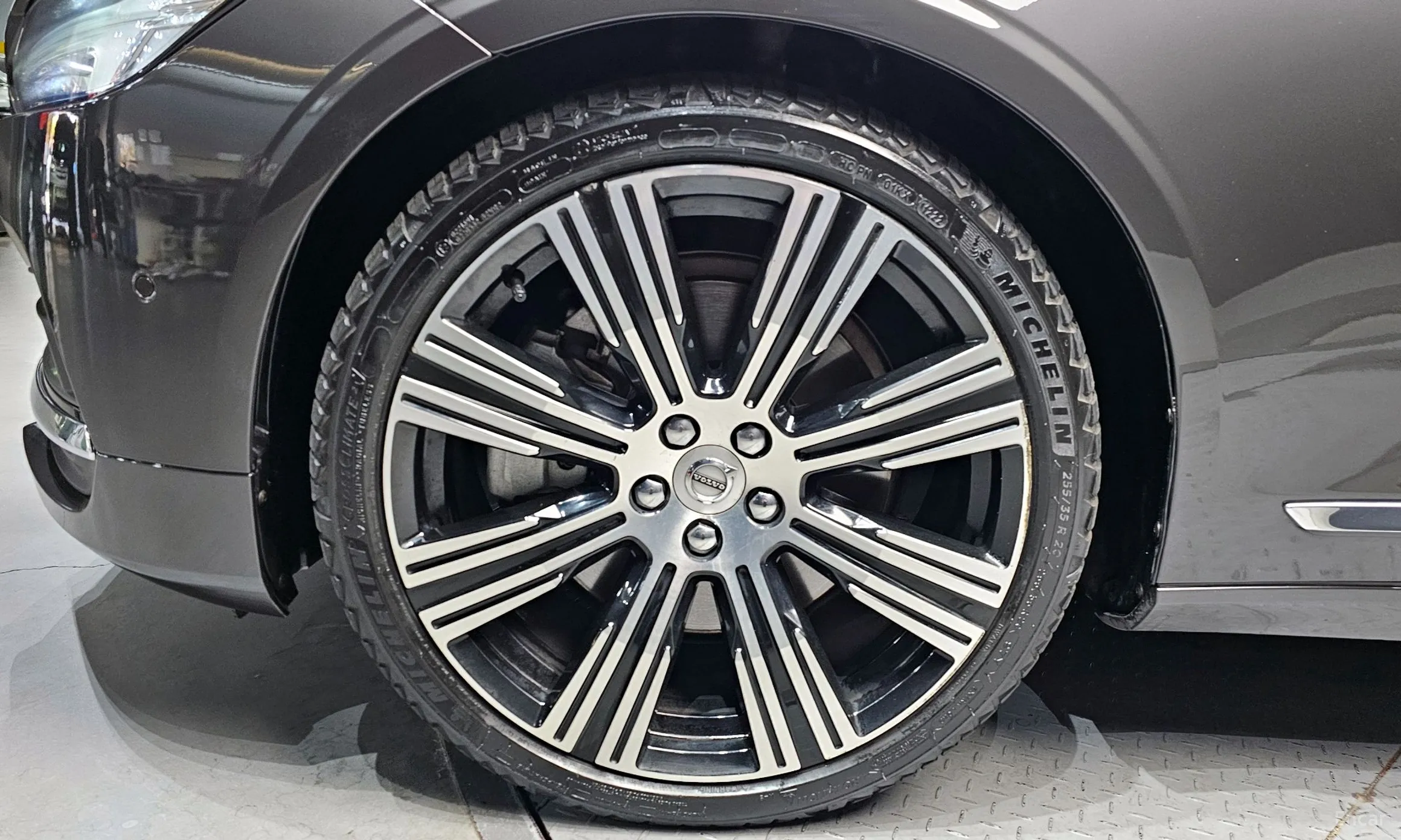 Volvo S90 превью 5