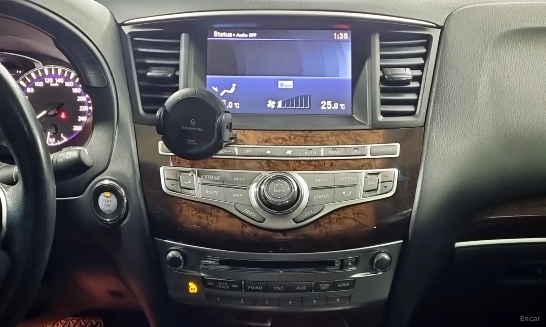 Infiniti QX60 превью 10