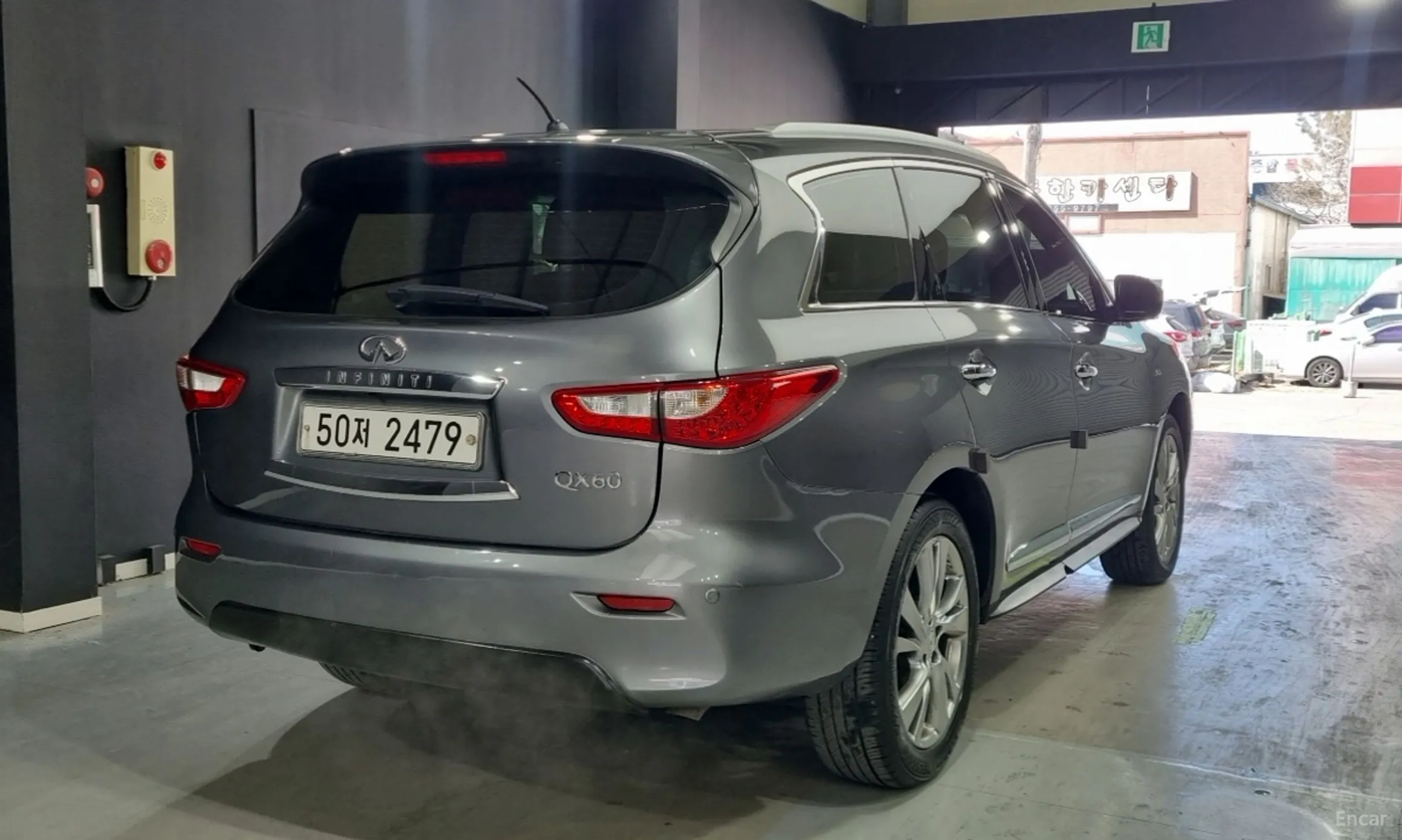 Infiniti QX60