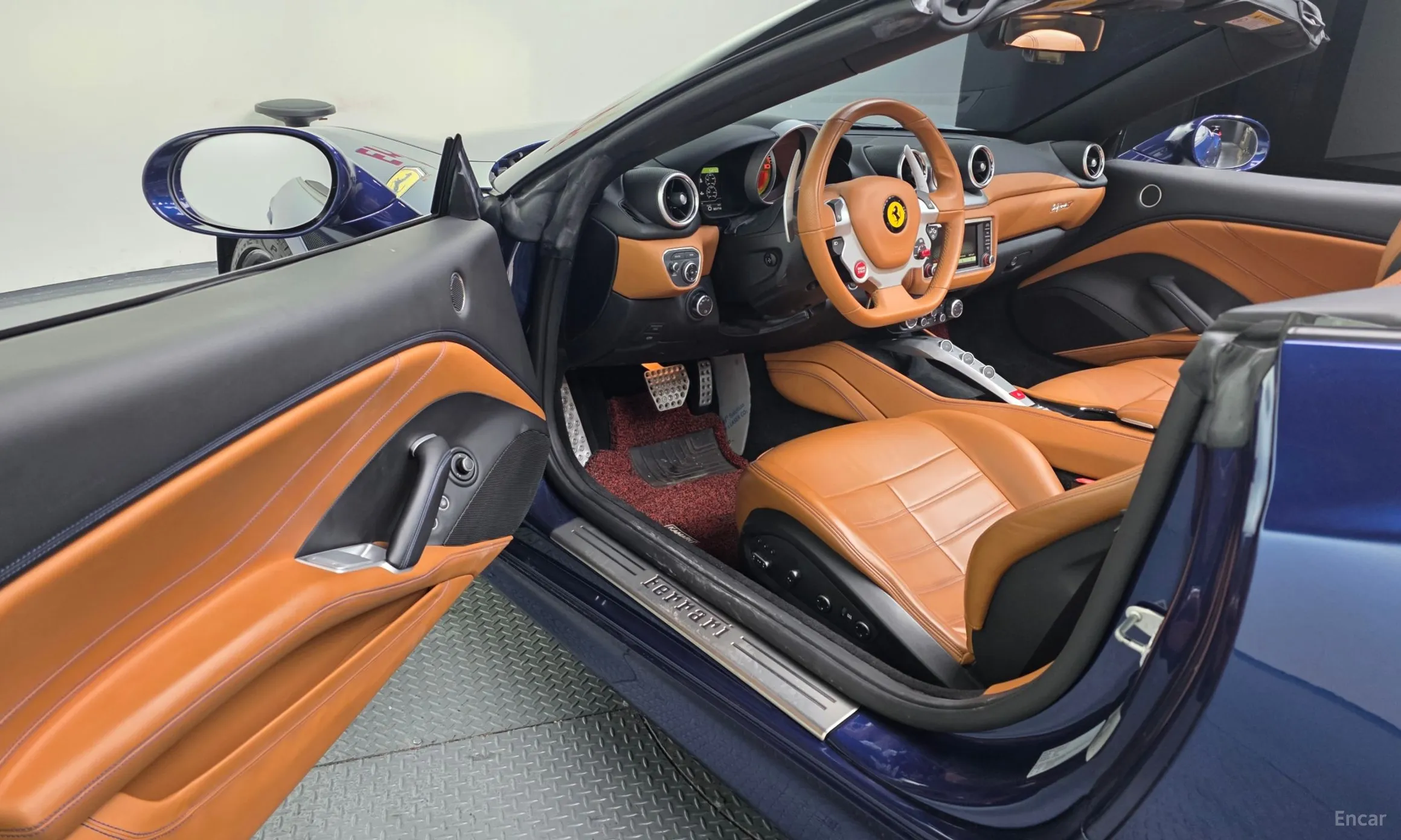 Ferrari California превью 10