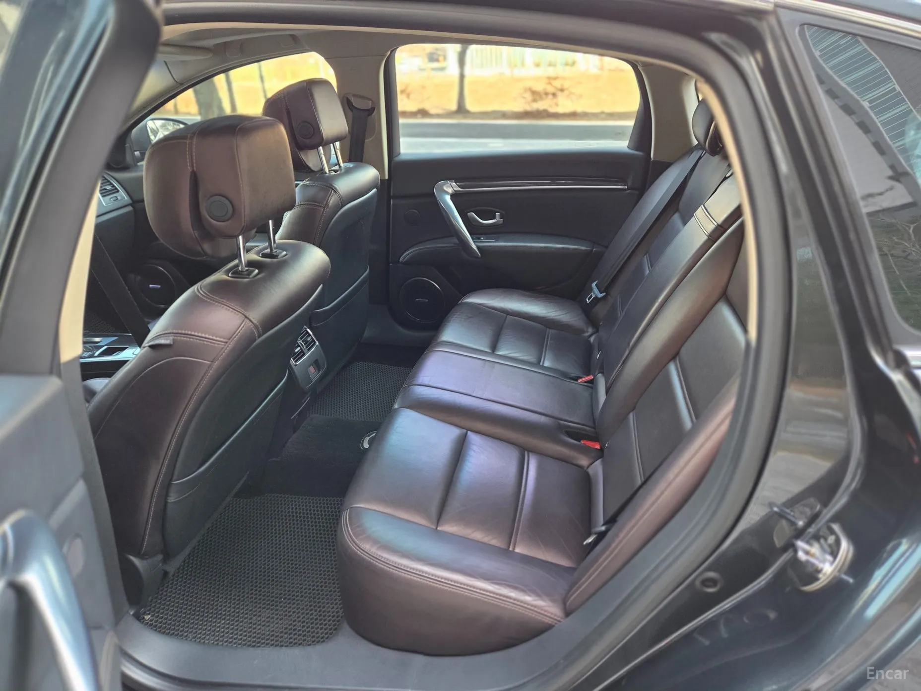 Renault Korea (Samsung) SM7 превью 10