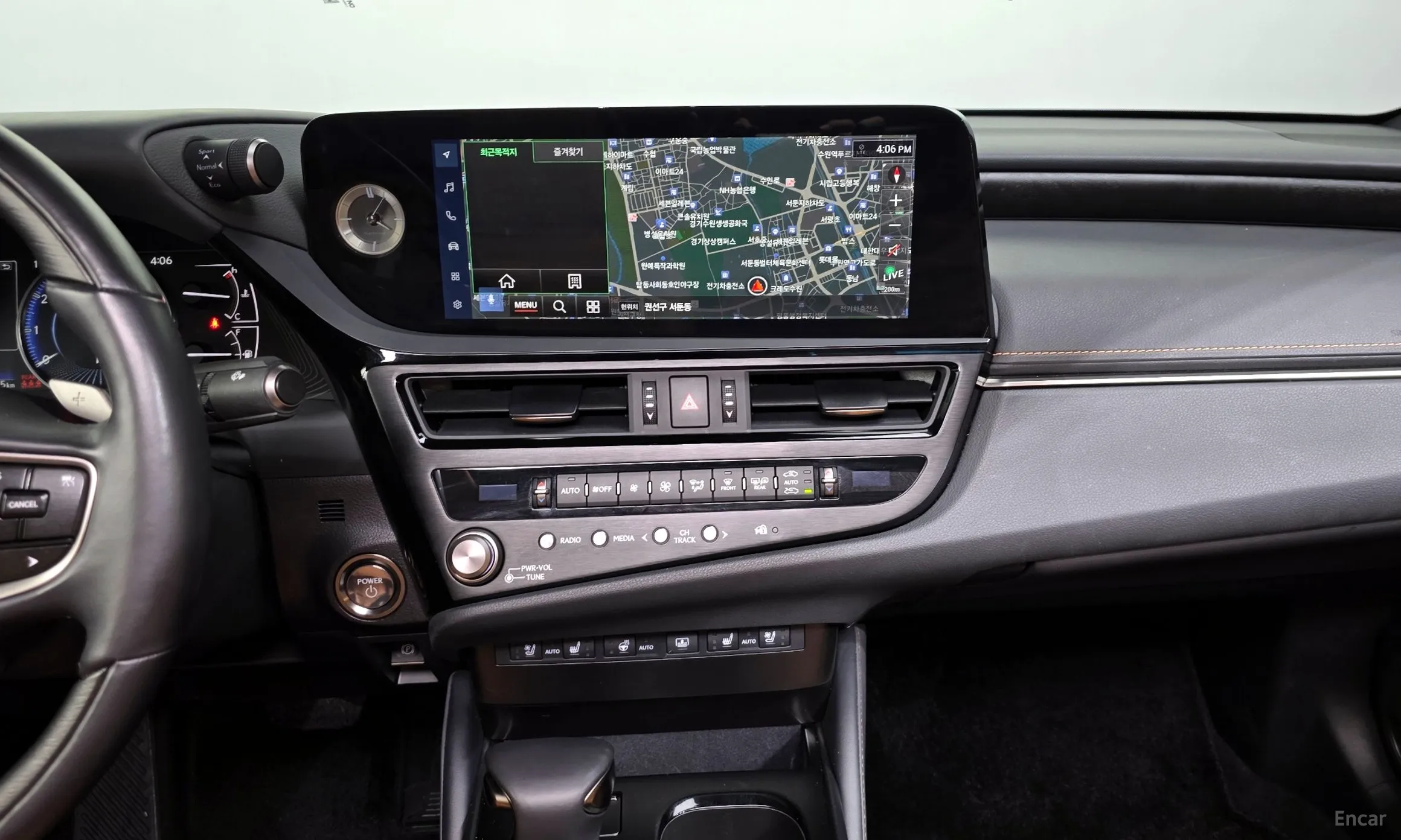 Lexus ES300h 7th Generation превью 14
