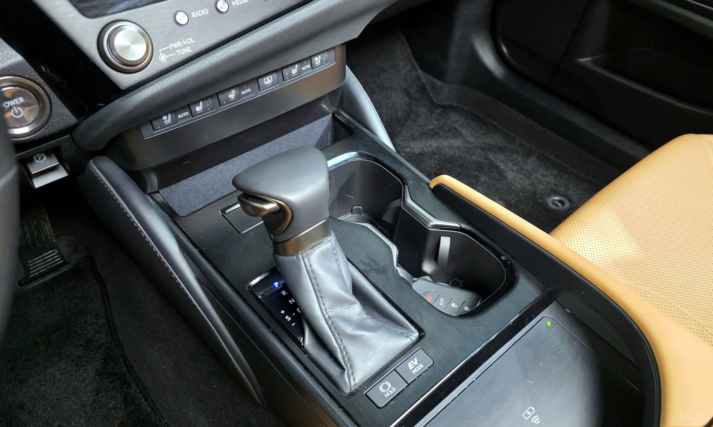 Lexus ES300h 7th Generation превью 9