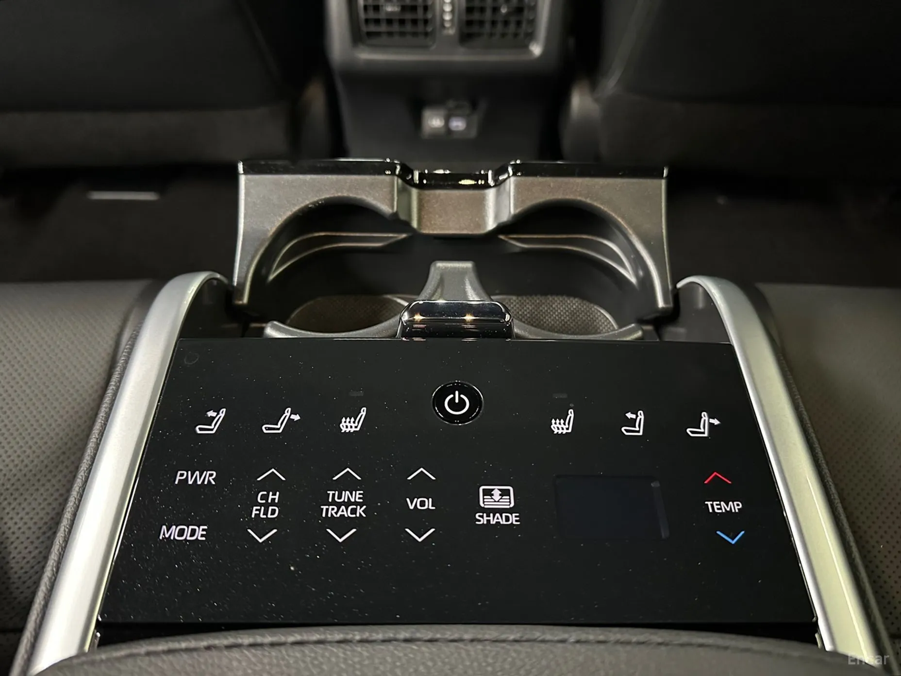 Toyota Camry (XV80) превью 18