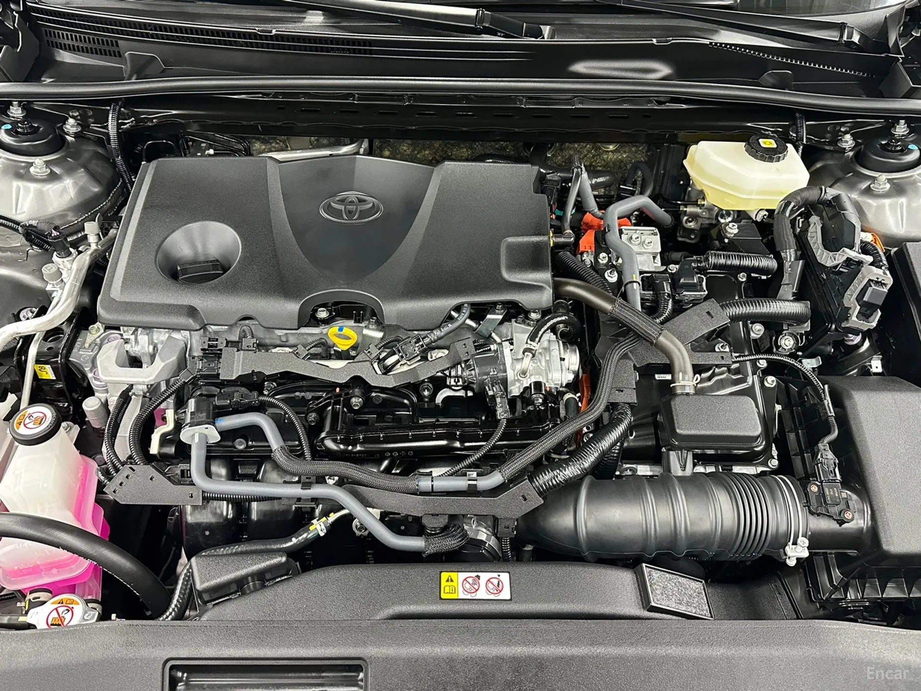Toyota Camry (XV80) превью 6