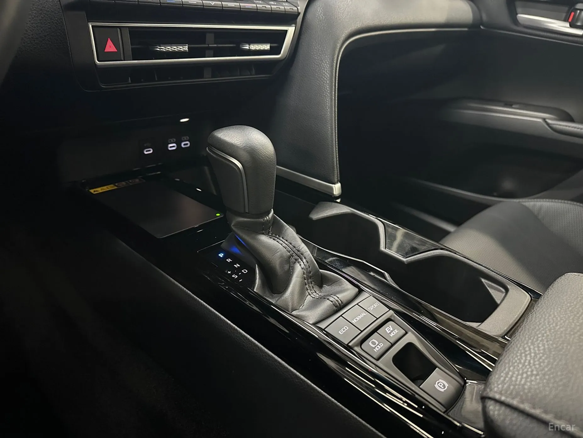 Toyota Camry (XV80) превью 9