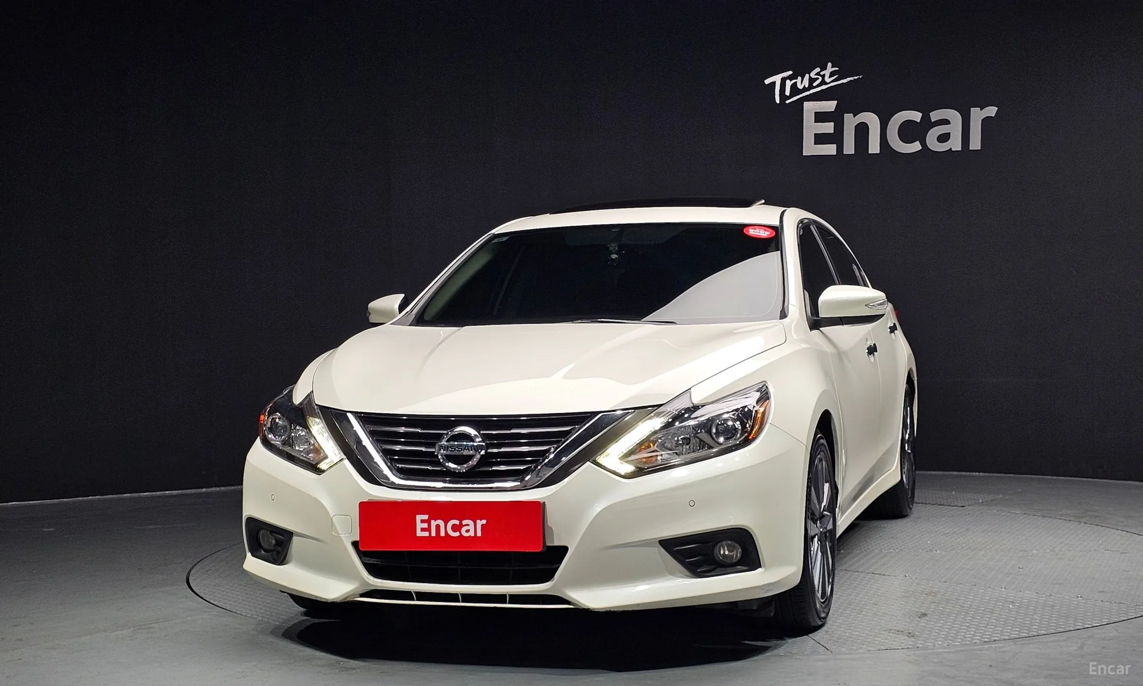 Nissan Altima превью 3