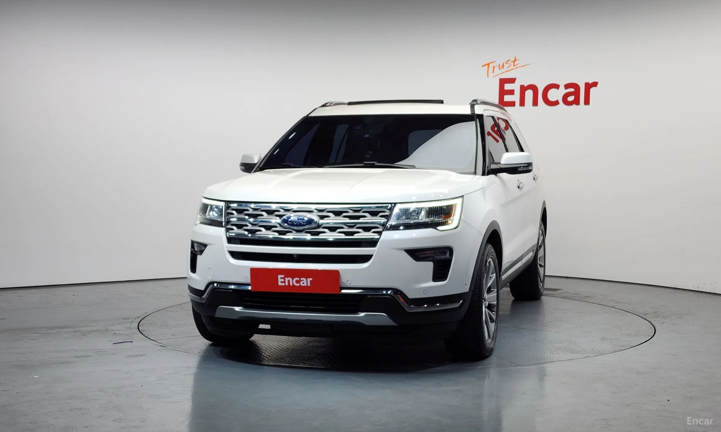 Ford Explorer превью 3