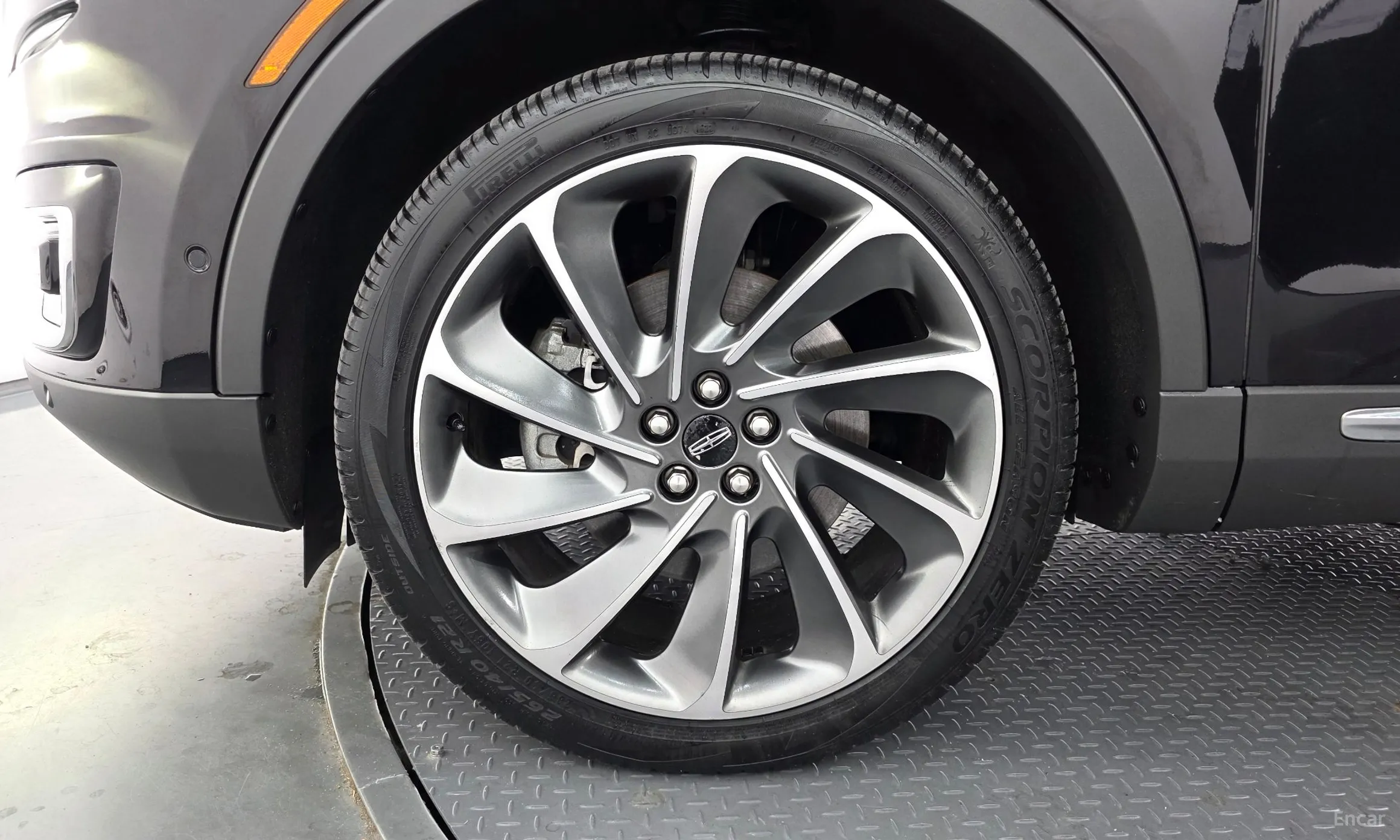 Lincoln Nautilus Gen 1 превью 5