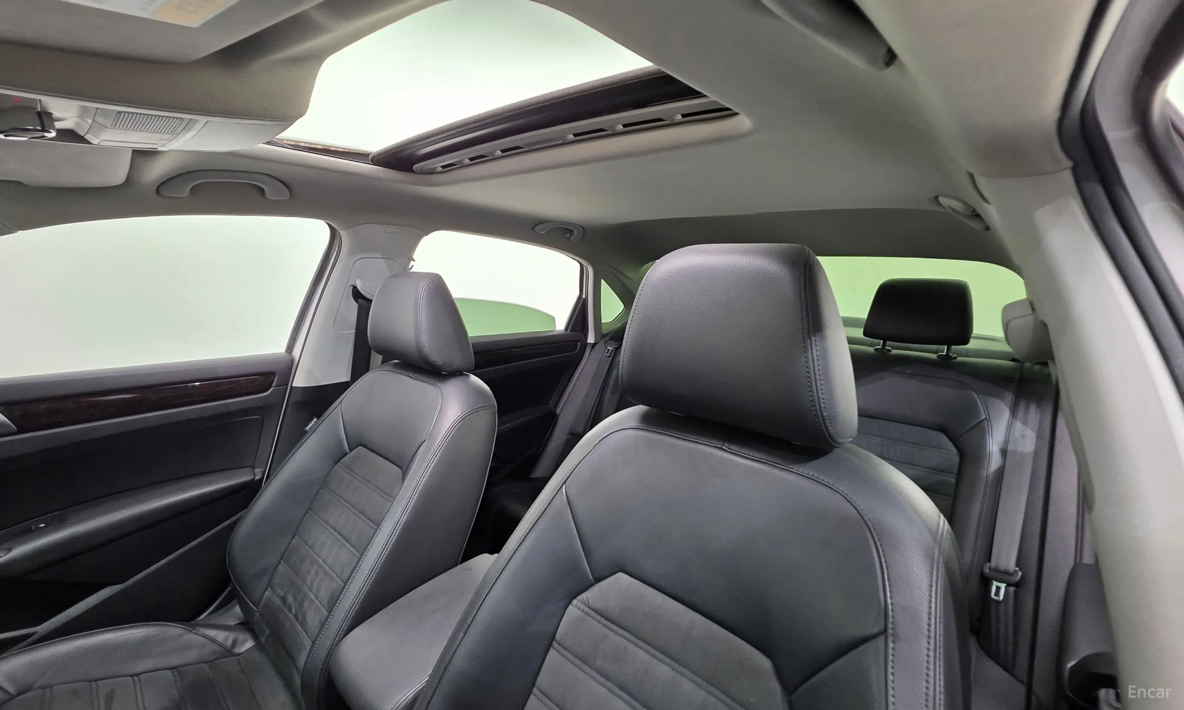 Volkswagen The New Passat превью 11