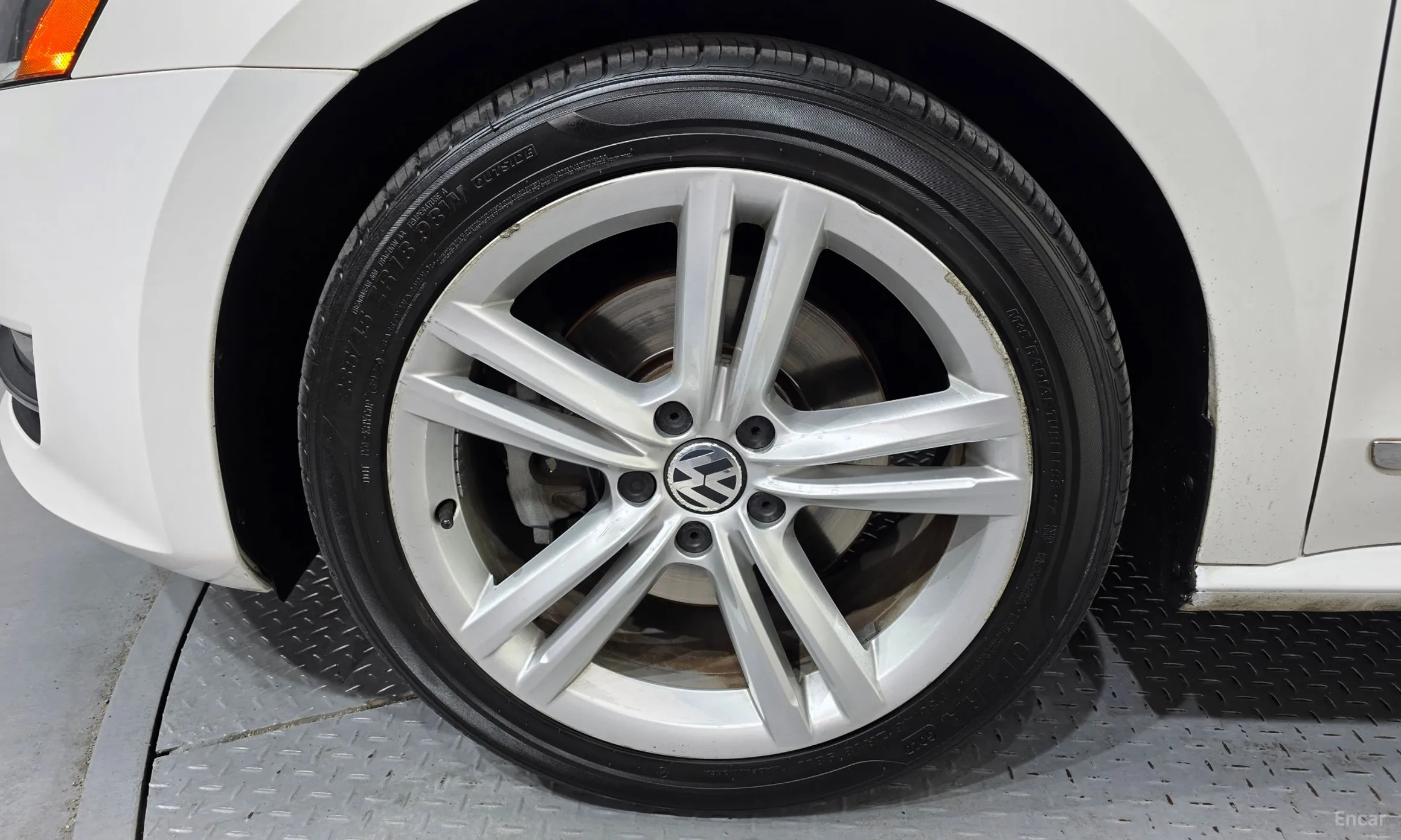 Volkswagen The New Passat превью 5
