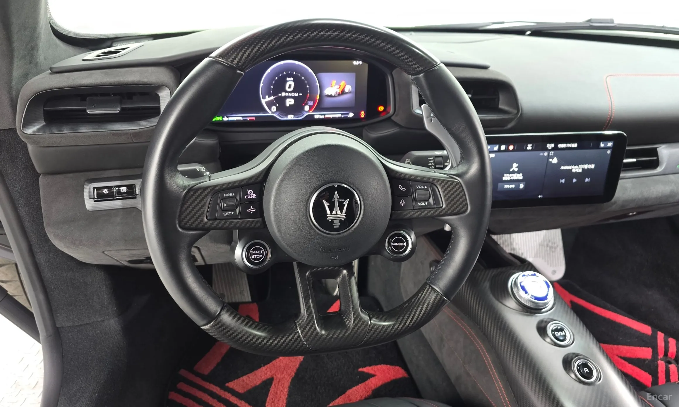 Maserati MC20 превью 13