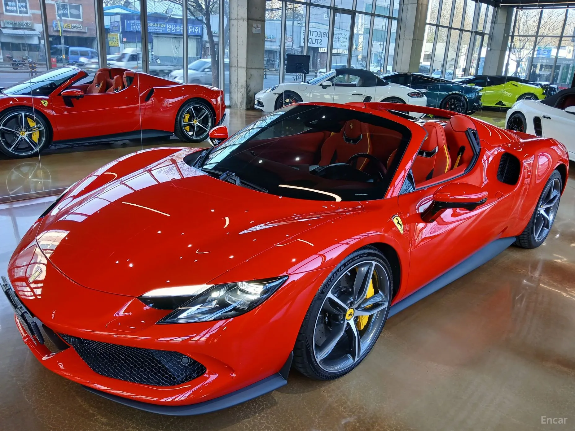 Ferrari 296 GTS превью 9
