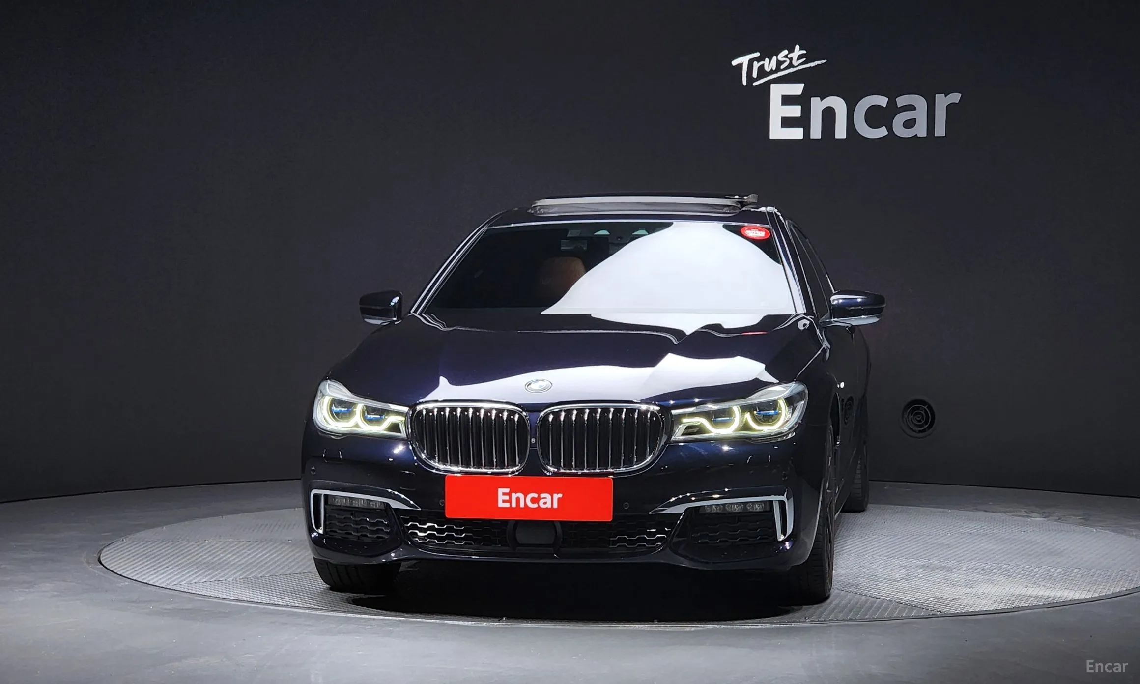 BMW 7 Series (G11) превью 3