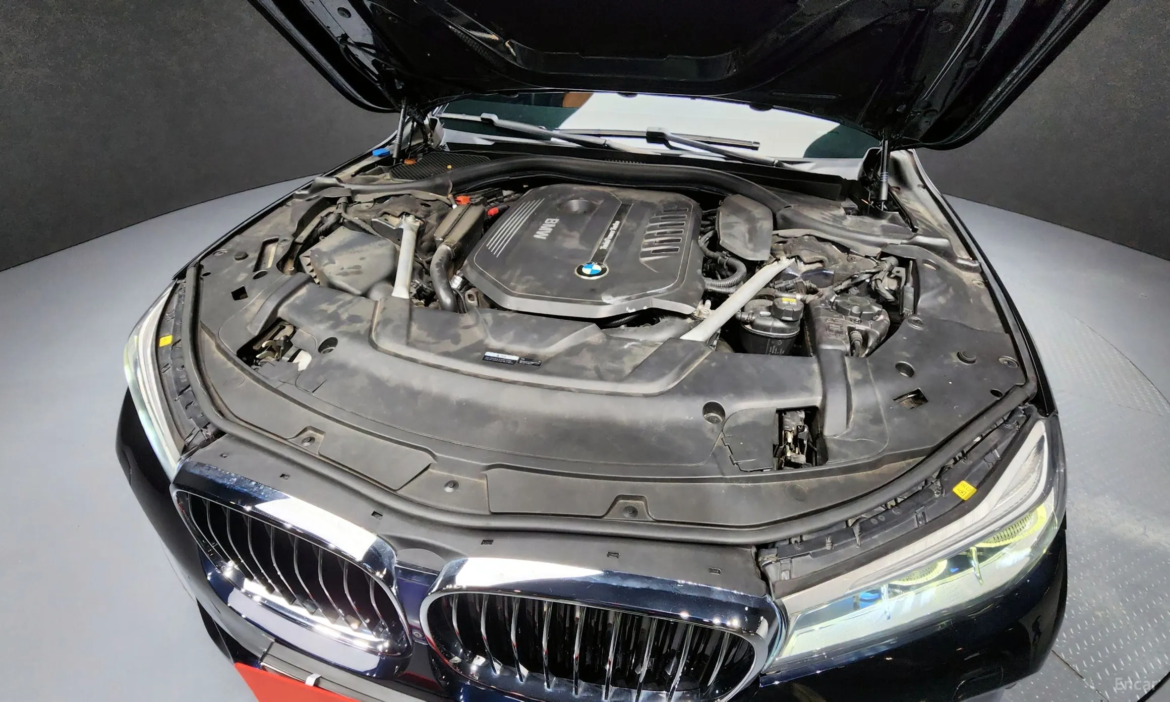BMW 7 Series (G11) превью 6