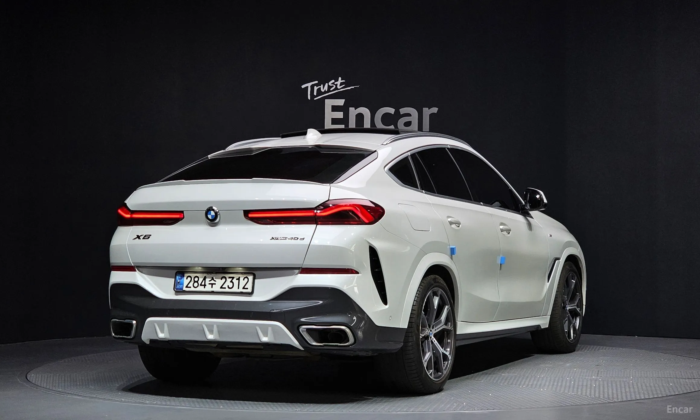 BMW X6 (G06)