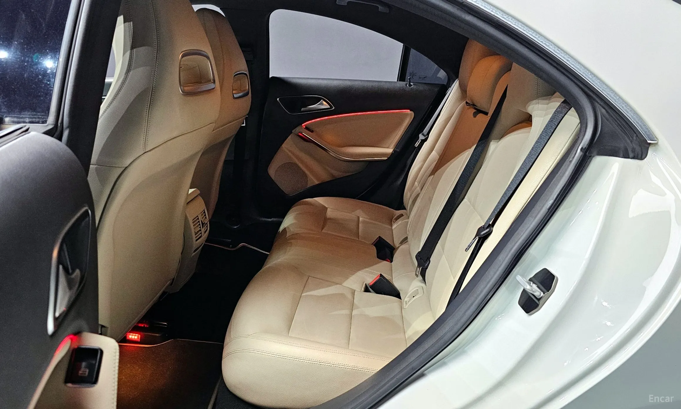 Mercedes Benz CLA-Class C117 превью 13