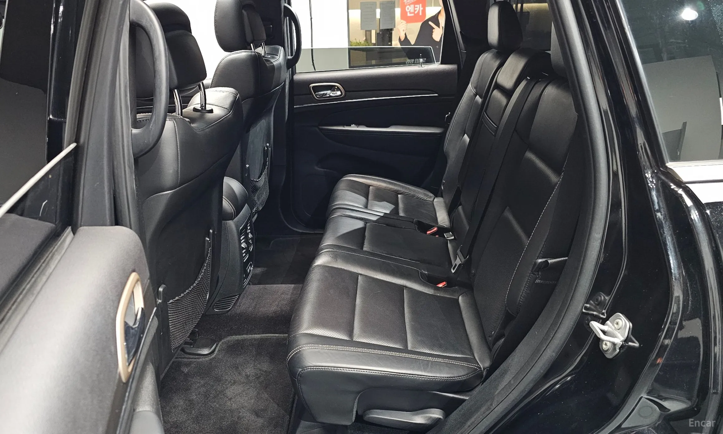 Jeep Grand Cherokee превью 12
