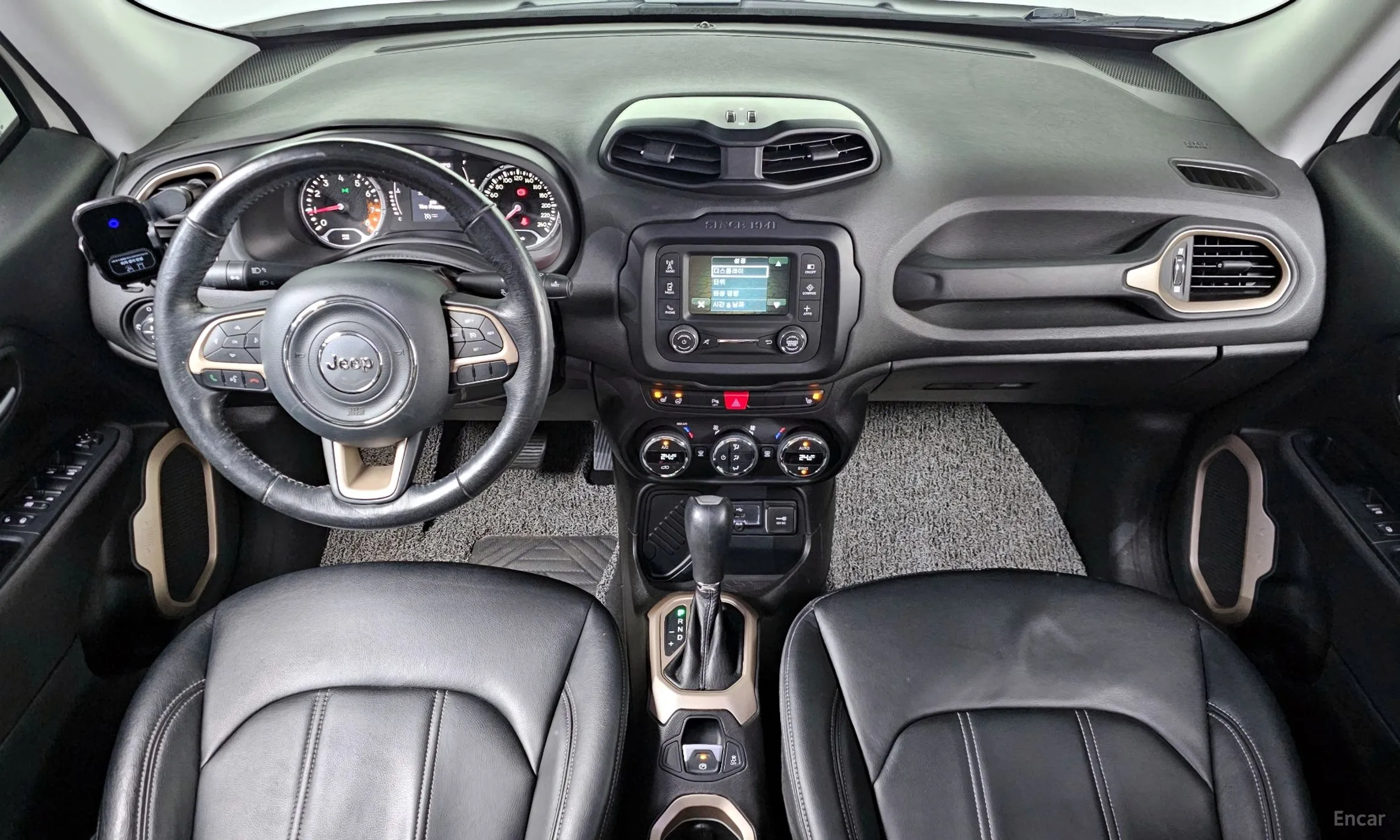 Jeep Renegade превью 7