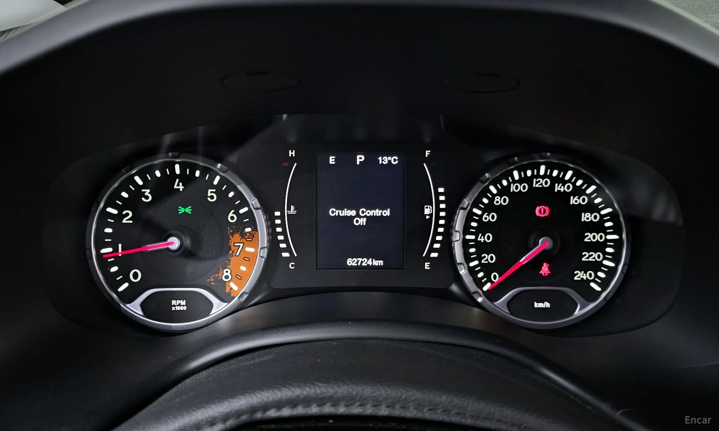 Jeep Renegade превью 8