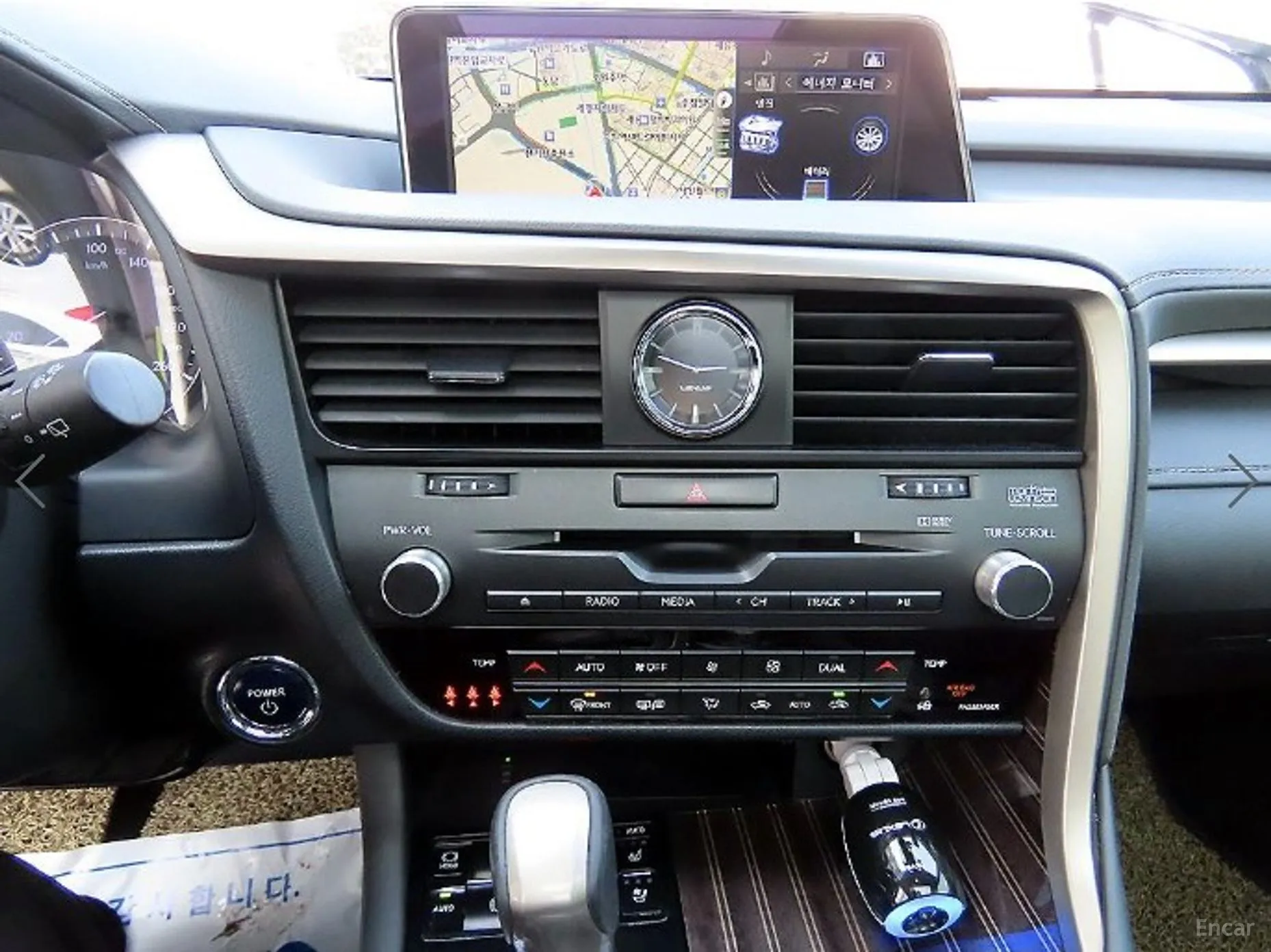 Lexus RX450h Gen 4 превью 14