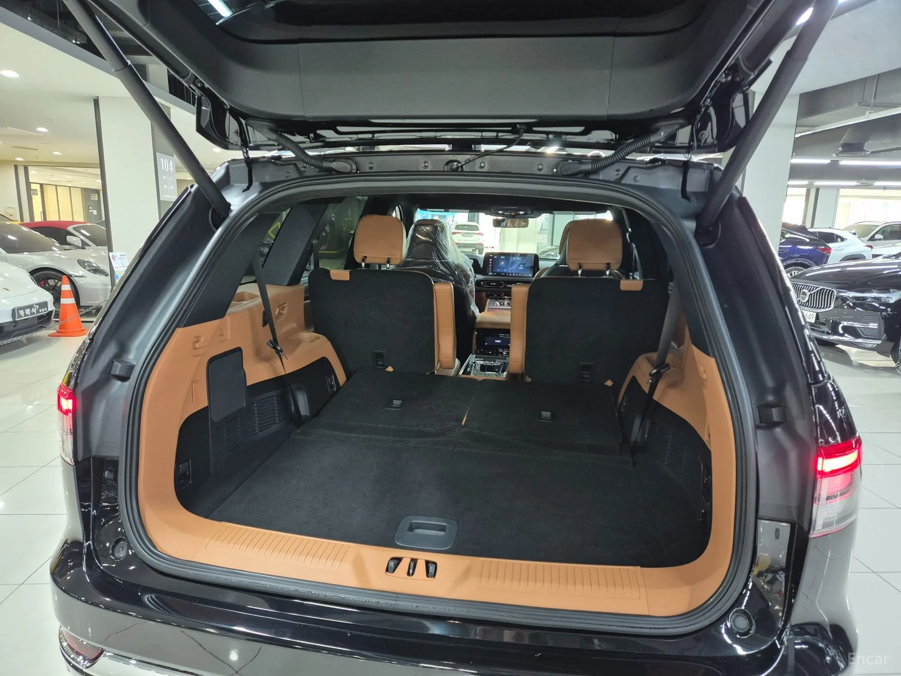 Lincoln Aviator 2nd Generation превью 5