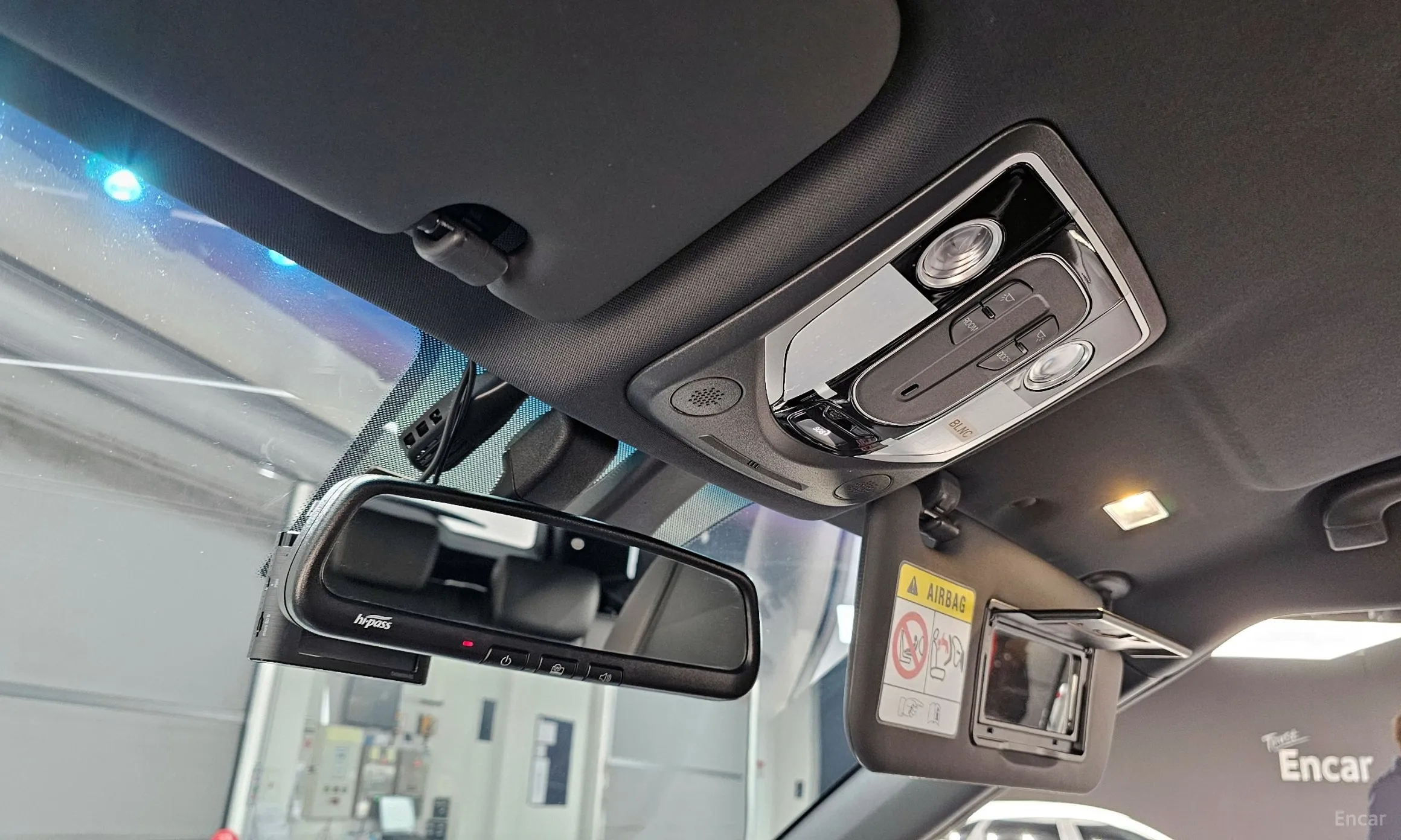 KG Mobility (SsangYong) Torres превью 17