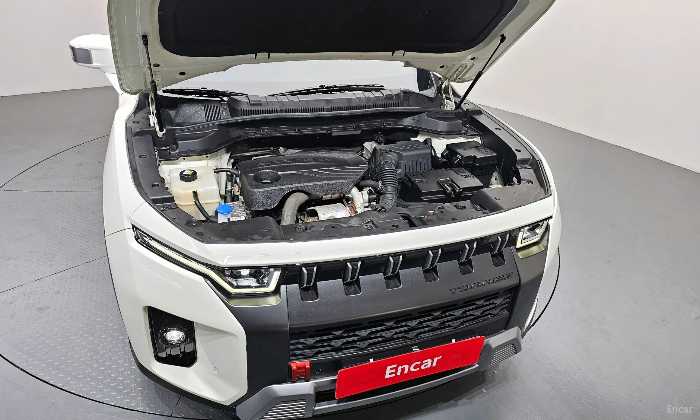 KG Mobility (SsangYong) Torres превью 6