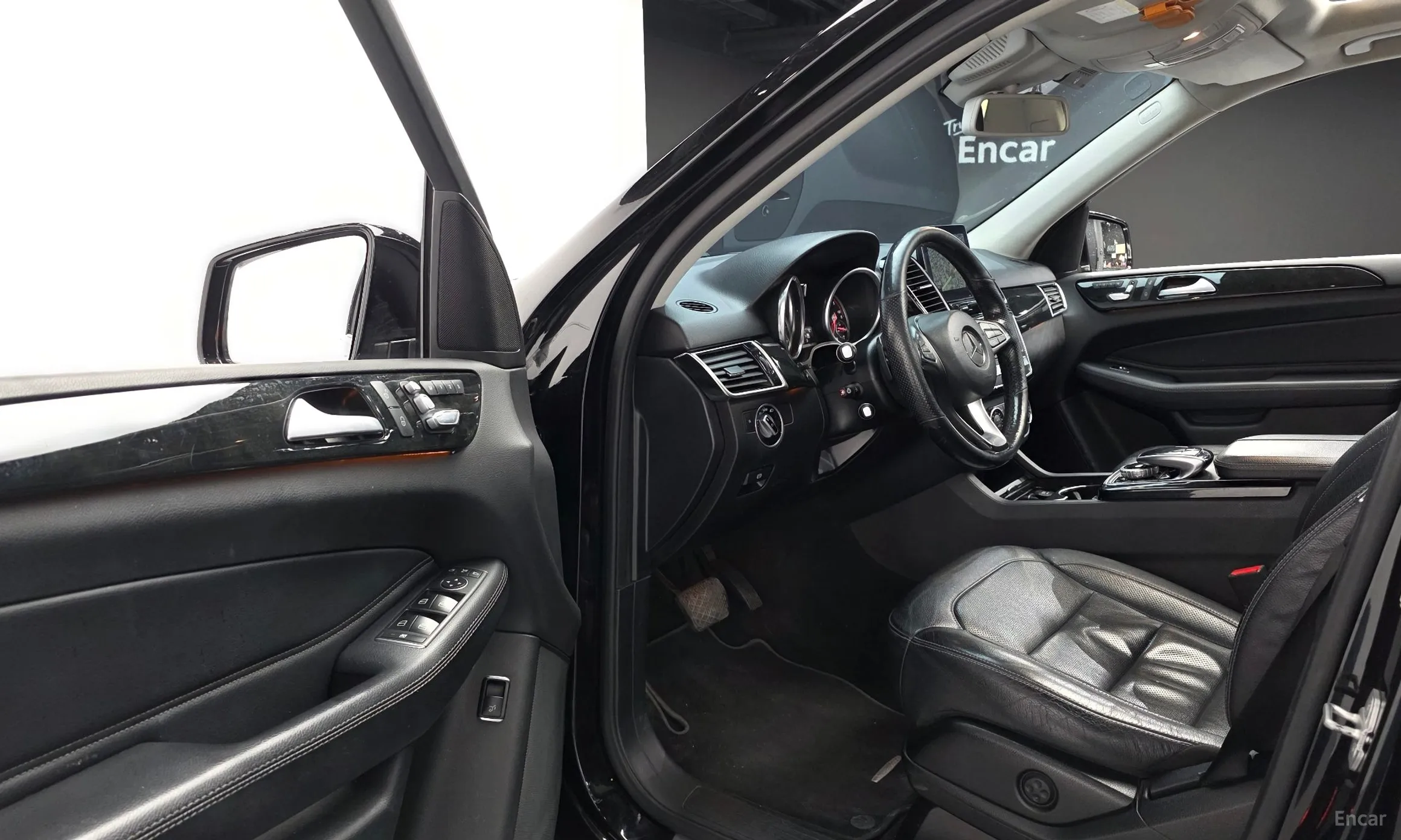 Mercedes Benz GLE-Class W166 превью 11