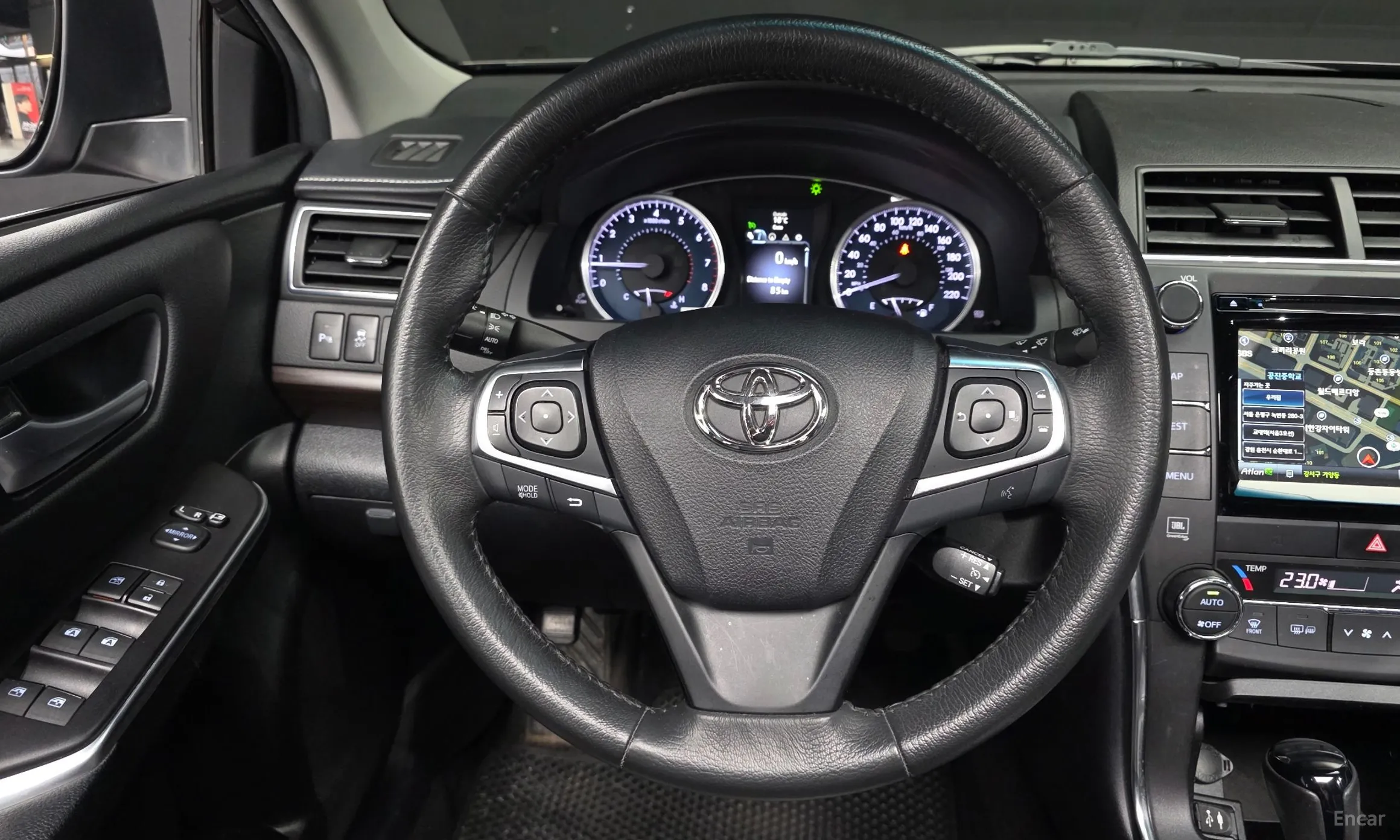 Toyota New Camry превью 13