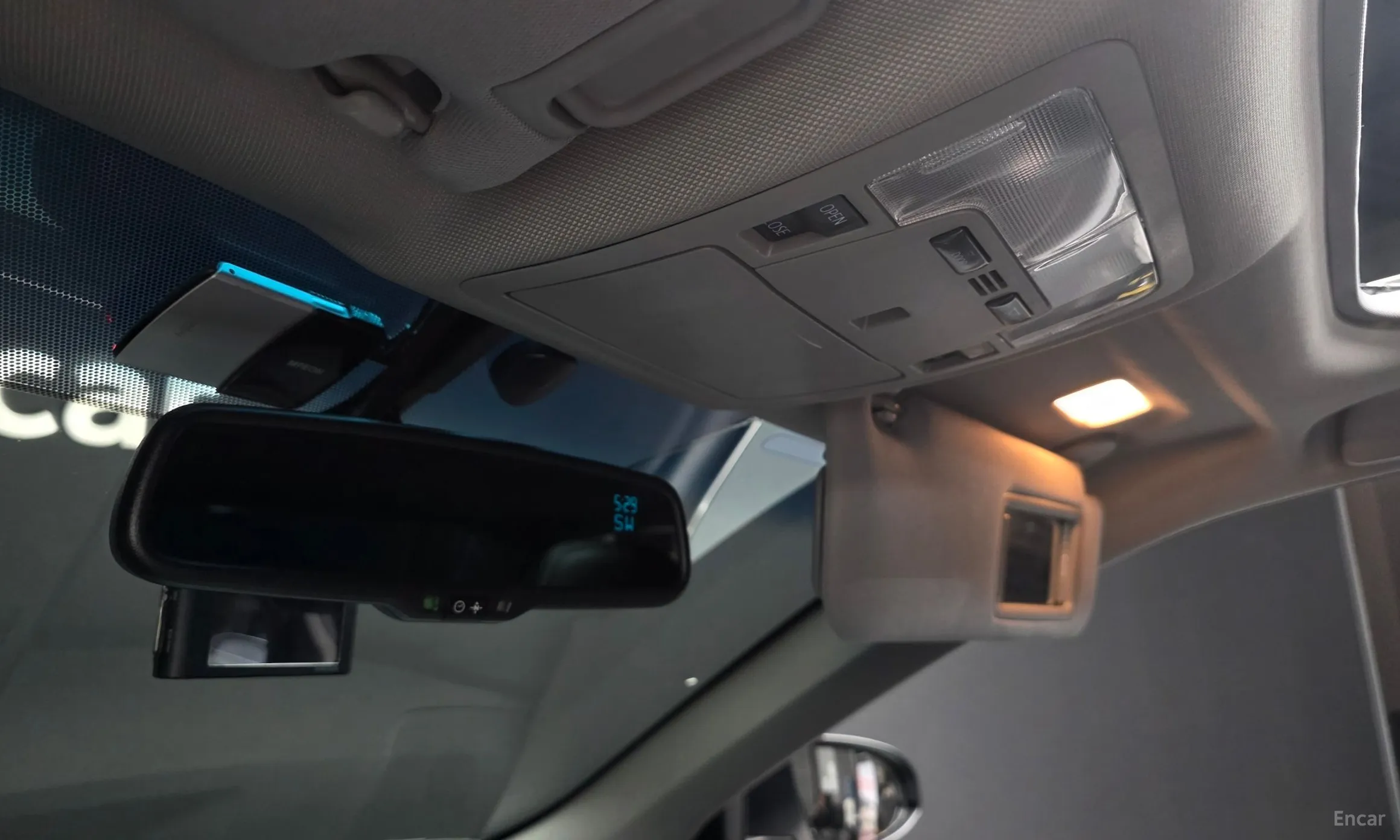 Toyota New Camry превью 16