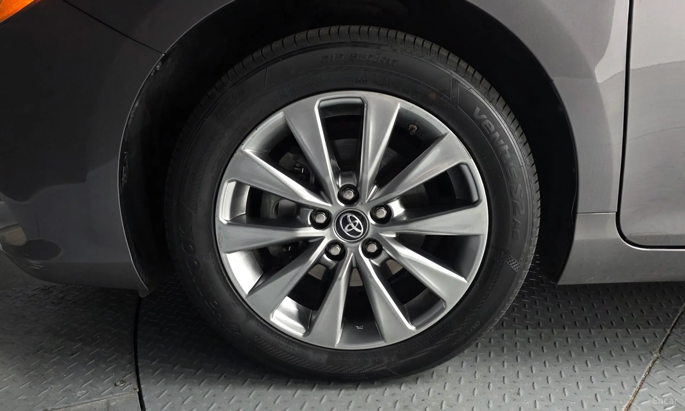Toyota New Camry превью 5