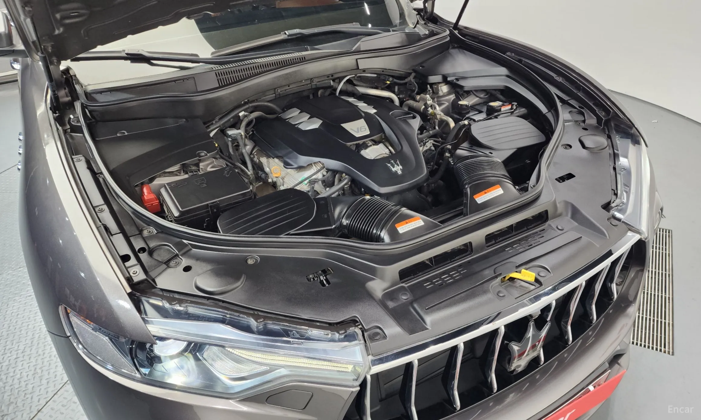 Maserati Levante превью 6